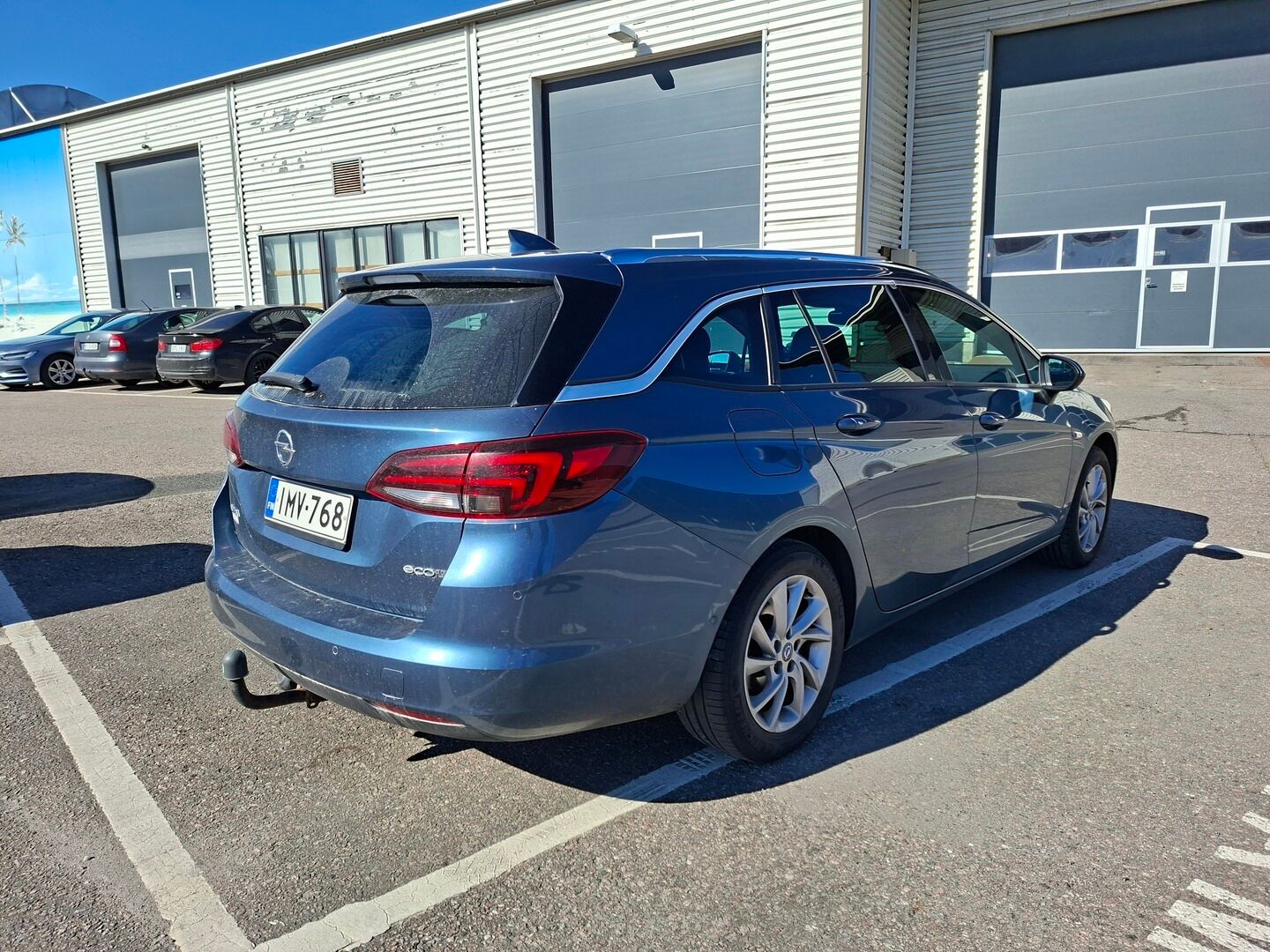 Opel Astra 2017 Sports Tourer Innovation 1,0 Turbo Start/Stop 77kW MT5 - Suomiauto | Peruutuskamera | Vetokoukku | Puolinahka urheiluistuimet | Blis | Adapt.LED | Keyless | Ratinlämmitin | Juuri saapunut!