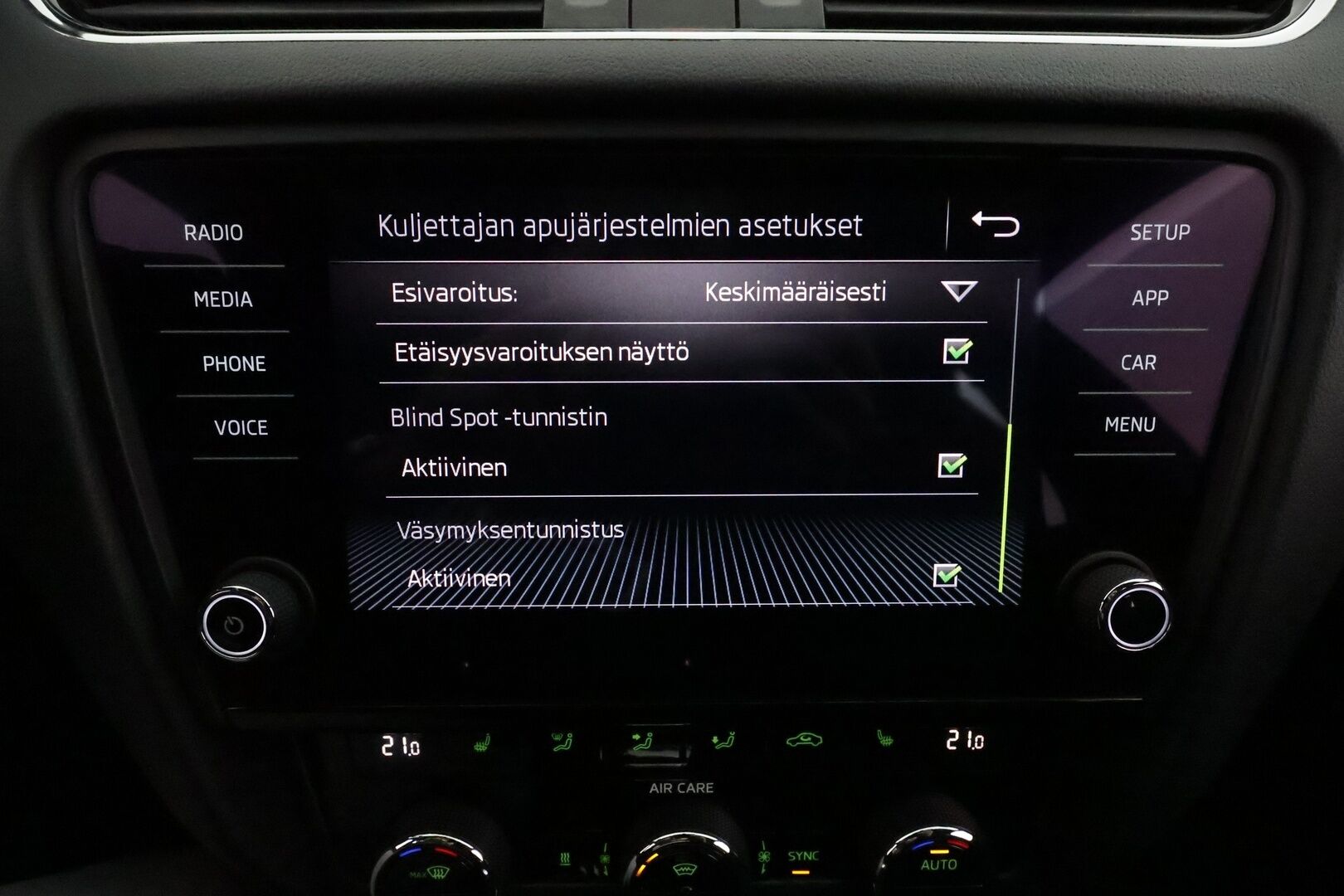 Skoda Octavia 2018 Combi 2,0 TDI 184 4x4 RS DSG *Adapt.vakkari / Webasto / Koukku / LED / Keyless / P.kamera* - Suomi-auto / Merkkihuollettu / Winter-paketti