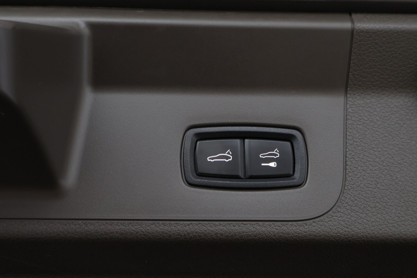 Porsche Panamera 2017 4 E-Hybrid * Adapt.Vakkari / Sport Chrono / HiFi / Imuovet / Nelipyöräohjaus / Matrix LED / Supervarusteet! - Hyvin huollettu / 2x Renkaat aluvantein / Juuri tullut Tampereelle! - HULLUT JOULUT KORKOTARJOUS 2,49% 