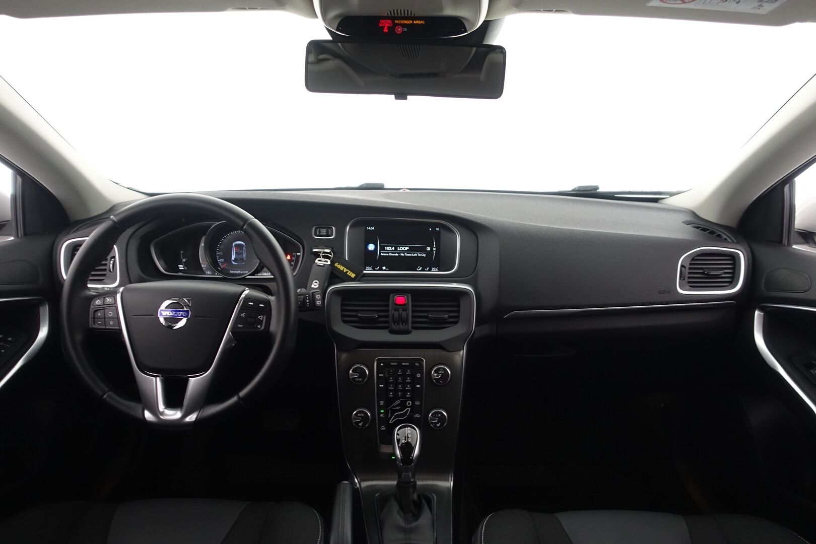 Volvo V40 2016 D2 Business aut - | Suomi-auto | Juuri katsastettu! | Webasto | Active-Xenon | Sensus High Performance Audio | Digimittaristo | Vakkari | 