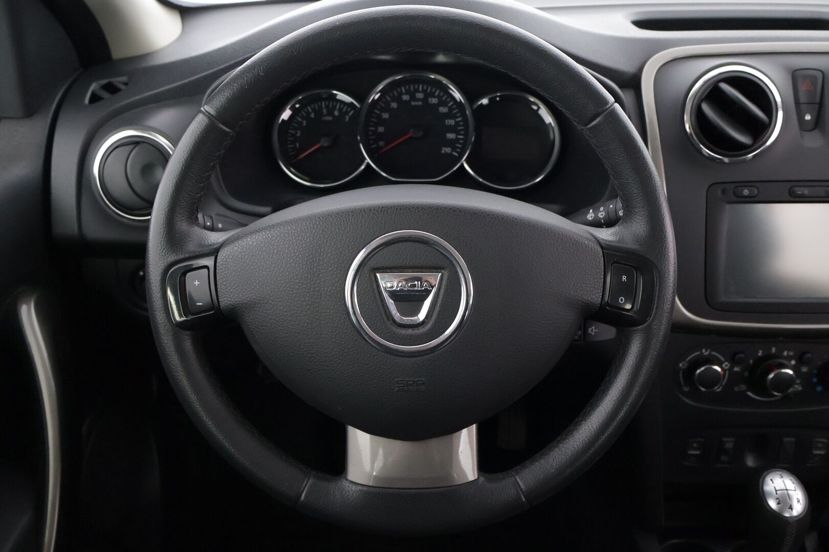Dacia Sandero 2014 Stepway TCe 90 Prestige - | Suomi-Auto | Lohko | Sisätilanlämmitin | Navi | P.Tutka | 2x Kunnon Renkailla | Juuri Huollettu | Hiljattain Katsastettu |
