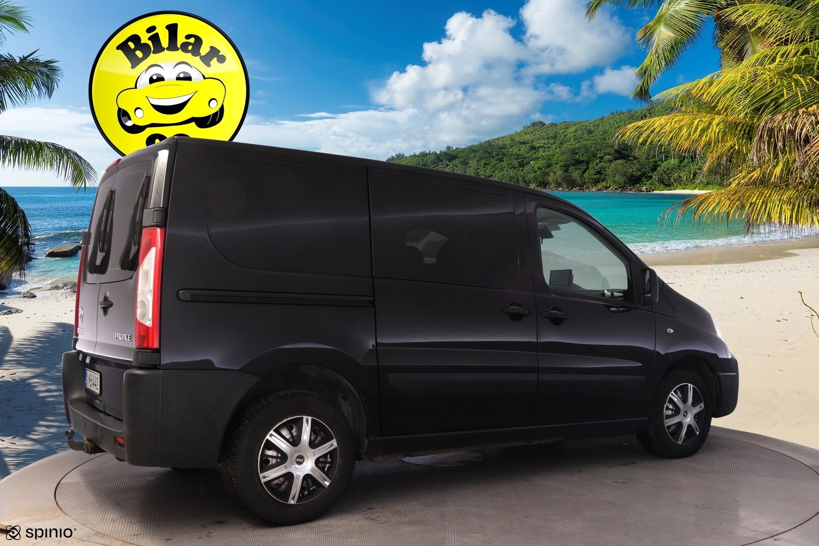 Toyota Proace 2014 L1H1 2,0 D 128 Active *ALV / Pa-lämmitin / Vakkari / Koukku* - Erittäin hyvin huollettu / Jakohihna vaihdettu 2023 / Juuri tehty kytkinremontti