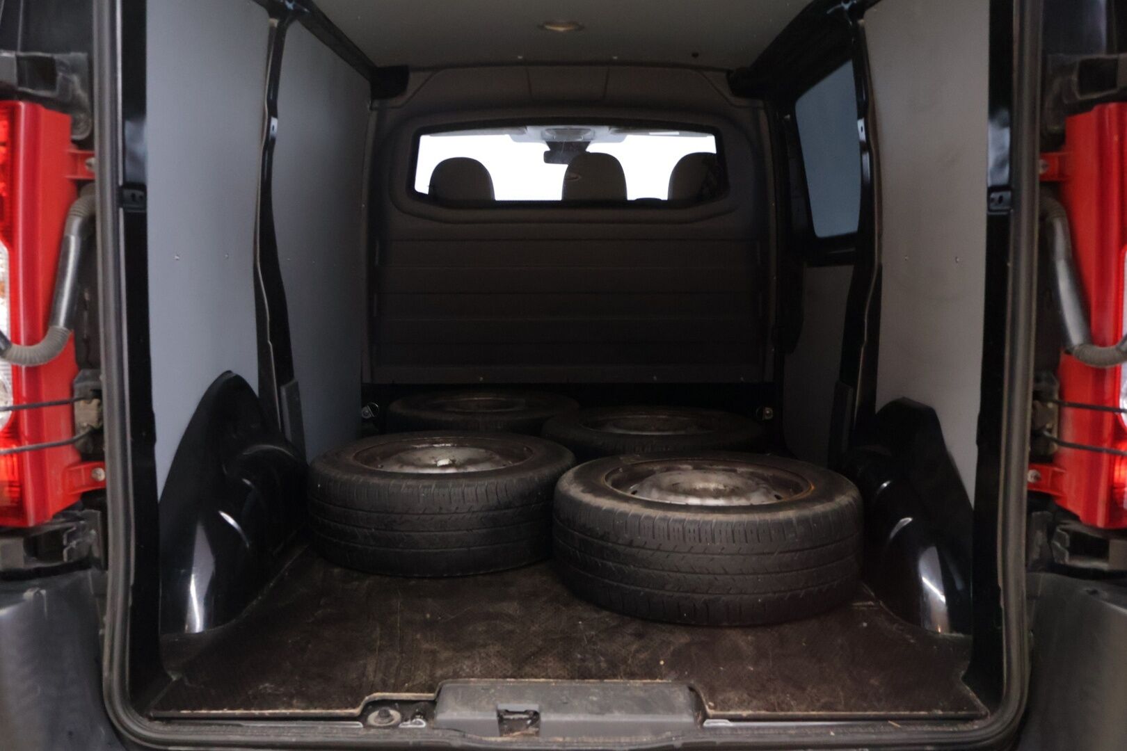 Toyota Proace 2014 L1H1 2,0 D 128 Active *ALV / Pa-lämmitin / Vakkari / Koukku* - Erittäin hyvin huollettu / Jakohihna vaihdettu 2023 / Juuri tehty kytkinremontti