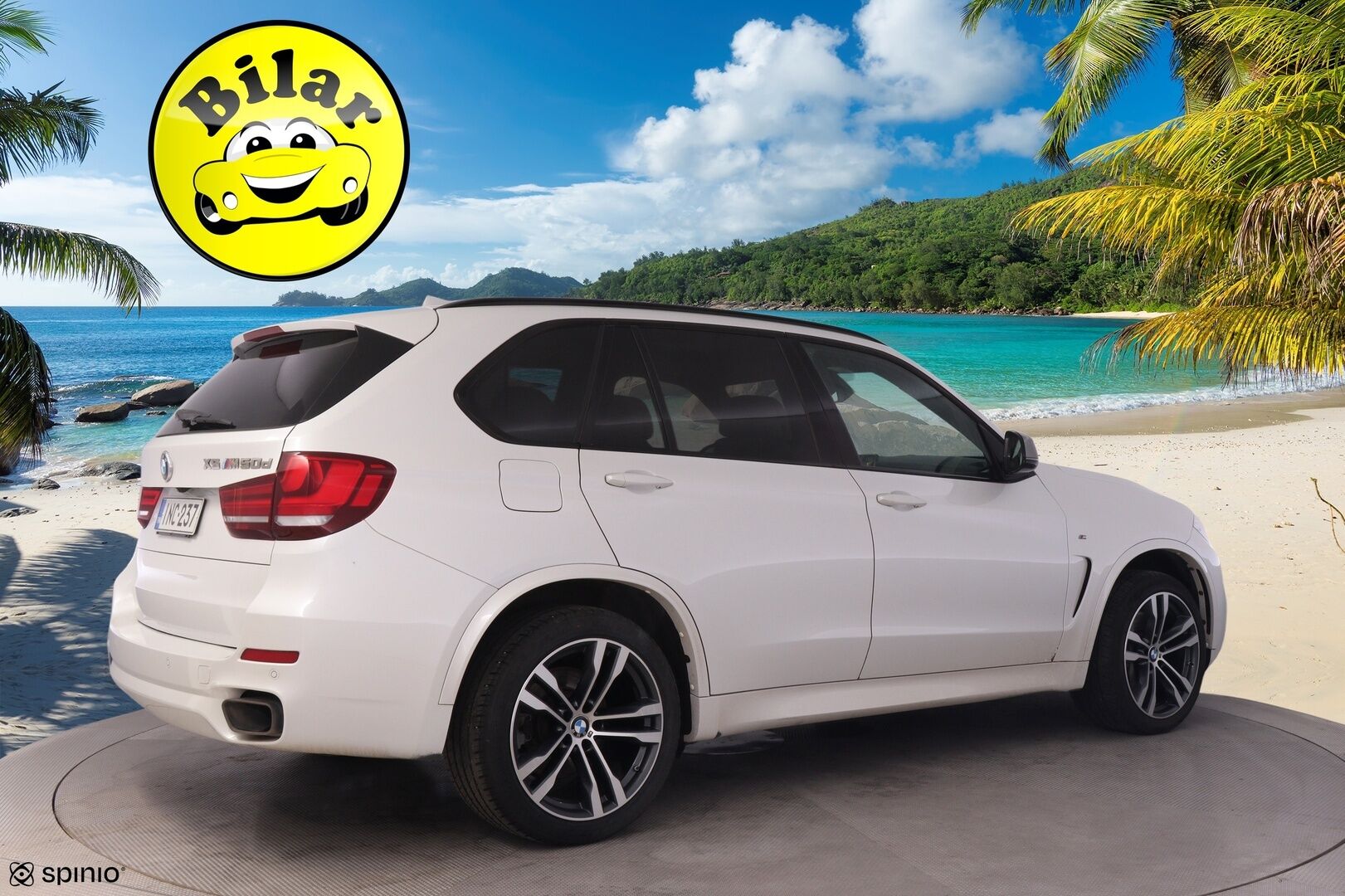 BMW X5 2014 F15 M50d - | Koukku | Panoraama | Comfort penkit muistilla | 