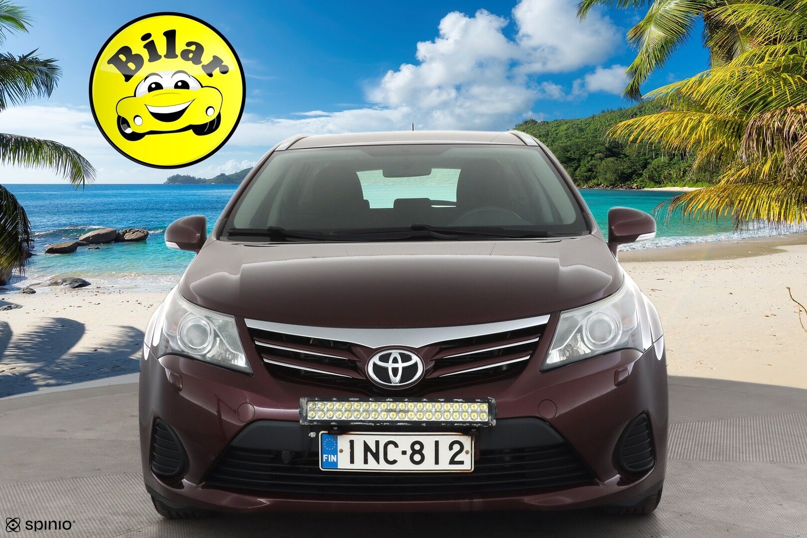 Toyota Avensis 2014 1,6 Valvematic Life Edition Wagon - | P.tutkat | Lohko | Lisävalo | Pyyhkijöiden lämmitys | Suomi-auto | Kahdet Renkaat |