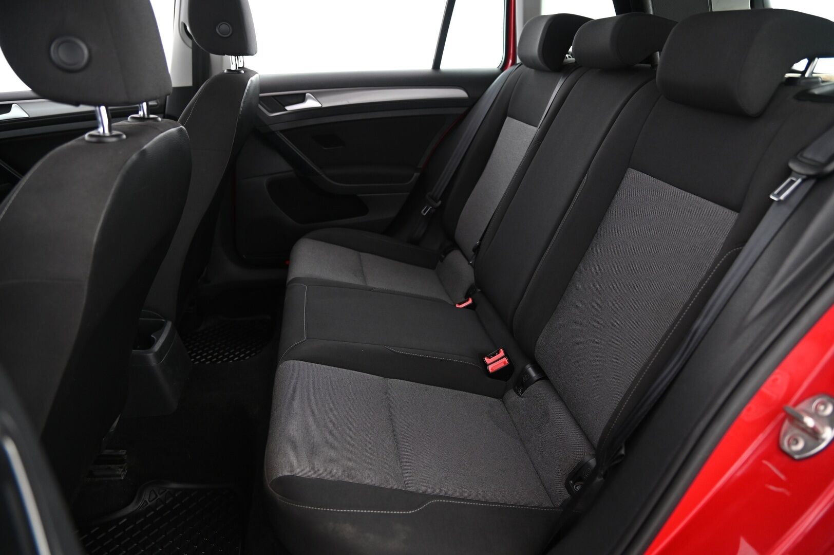 Volkswagen Golf 2014 Variant Trendline 1,2 TSI 63 kW (85 hv) BlueMotion Technology *Vakkari / Lämmitettävät sivupeilit / Penkinlämmittimet* - *Suomi-auto / 2x renkaat / Juuri Huollettu*