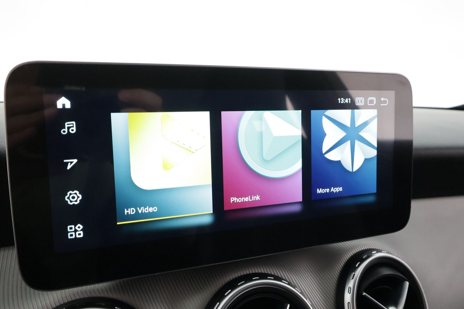 Mercedes-Benz GLA 2015 200 CDI 4Matic A Premium Business * Webasto / Vakkari / P.kamera / Bi-Xenon / Sähköluukku / Puolinahat * - Suomi-auto / Kahdet renkaat aluvanteilla