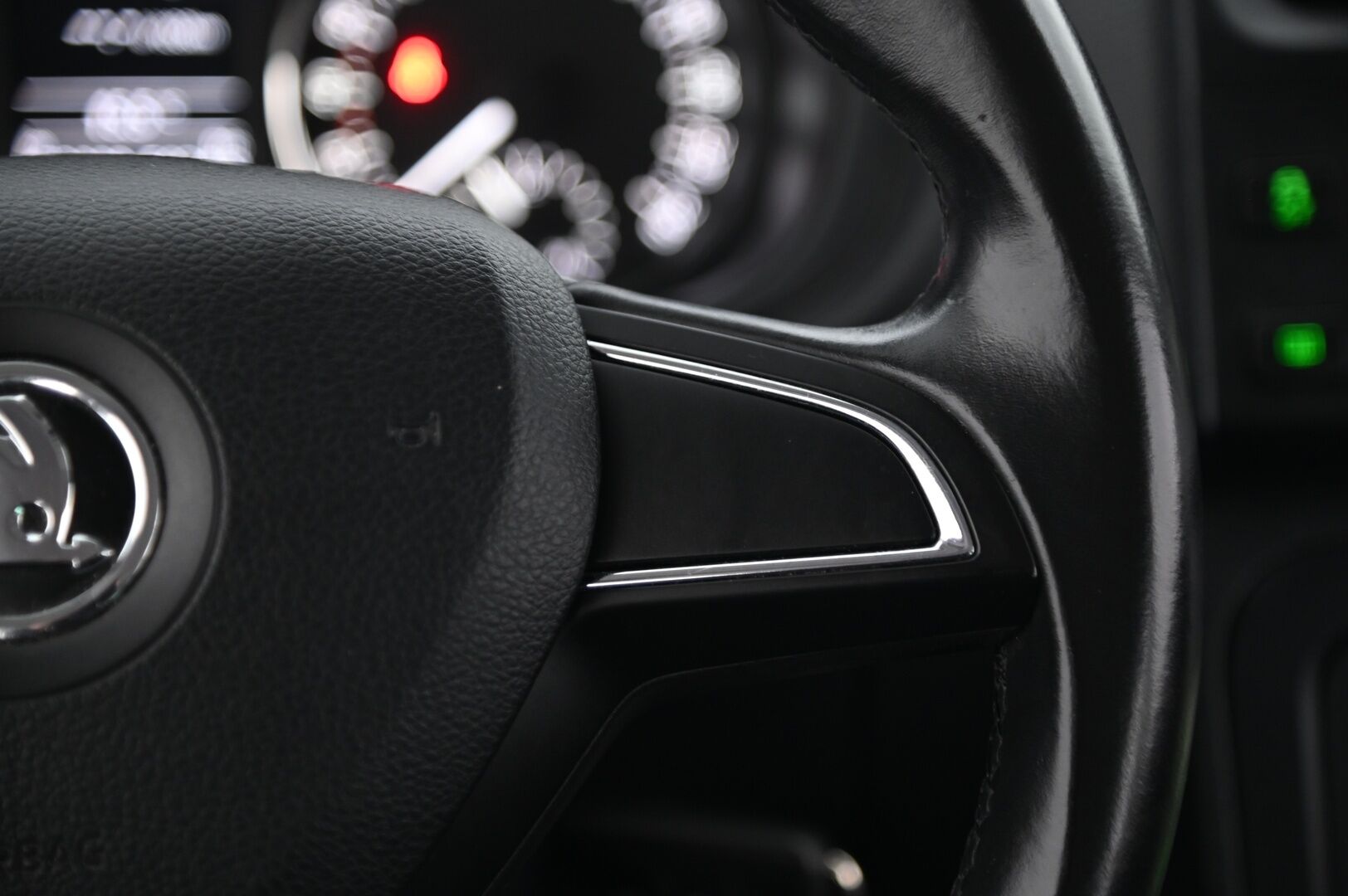 Skoda Fabia 2014 Combi 1,2 TSI 105 Elegance*Ketju tehty / Vakkari / Leimaa 07/26* - *Ketju tehty / Juuri katsastettu / Juuri huollettu*