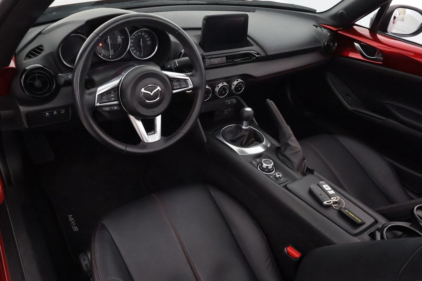 Mazda MX-5 2019 1,5 (132) SKYACTIV-G Premium Sport MT **Vakkari / Kaistavahti / LED / Apple&Android / Nahkapenkit**