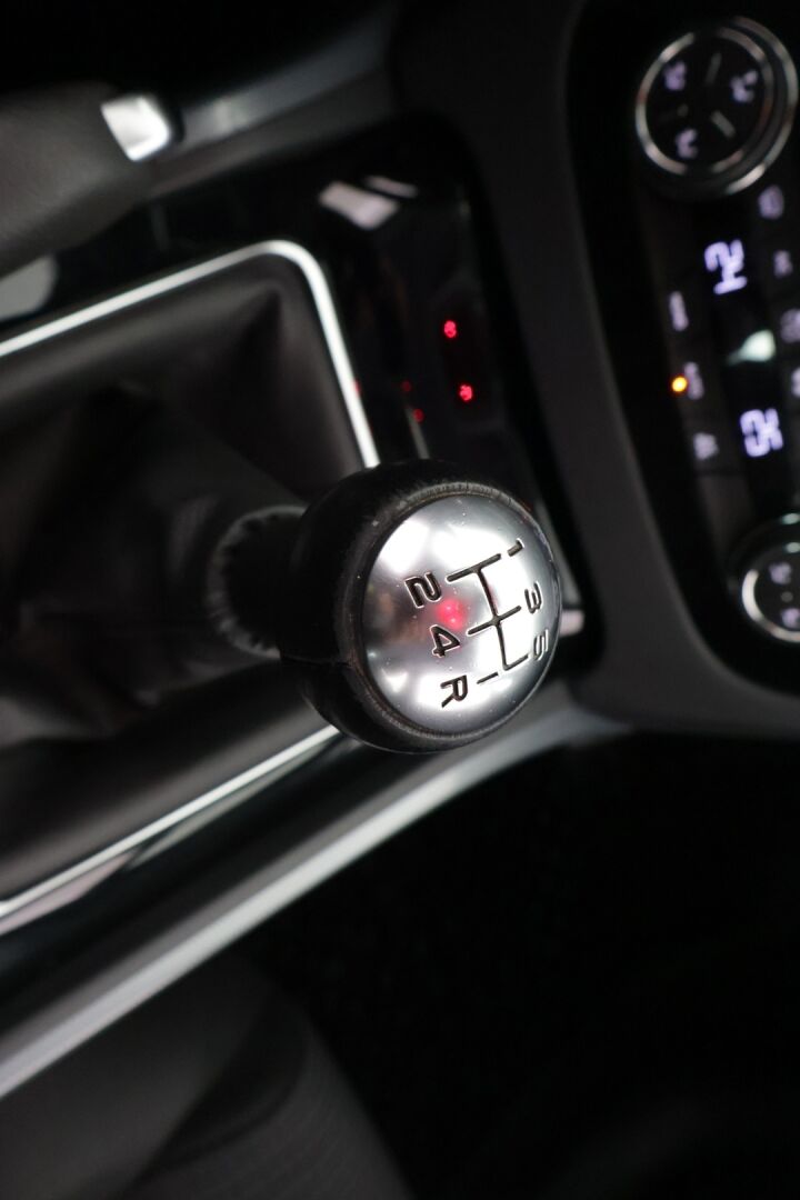 Peugeot 508 2014 Style HDi 115 FAP - *Lohko / Vakkari / Hud / Navi / Bluetooth / Tutkat!*