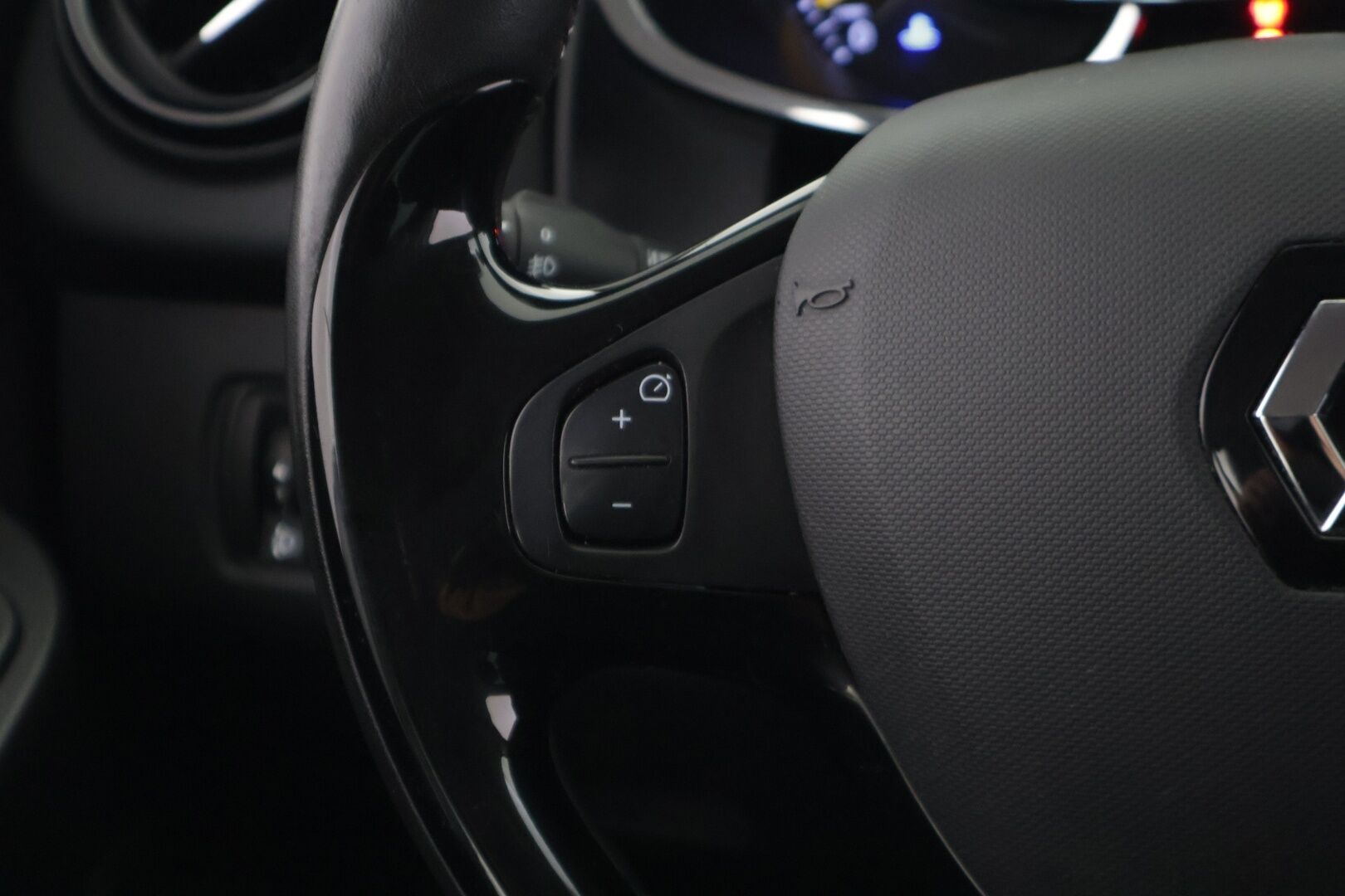 Renault Clio 2014 Energy TCe 90 Navi Style * YritysOutlet - Myydään vain yrityksille *