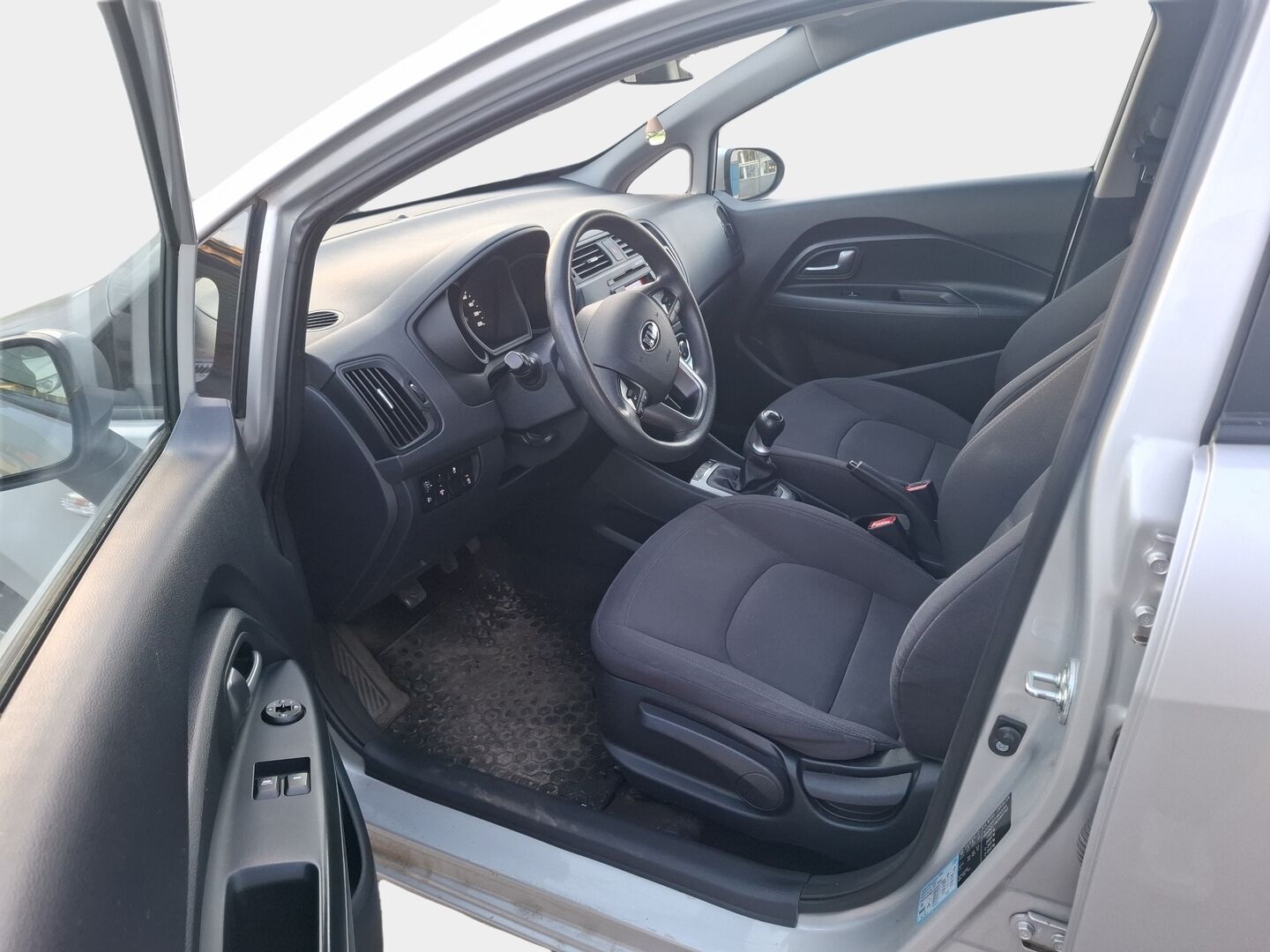 Kia Rio 2014 1,2 ISG LX 5D EcoDynamics * 2-om Suomi-auto / Lohko / 2x renkaat * - * 2-om. Suomi-auto / Siistikuntoinen yksilö / Särmät huollot * - HULLUT AVAJAISHULINAT KORKOTARJOUS 3,29 %