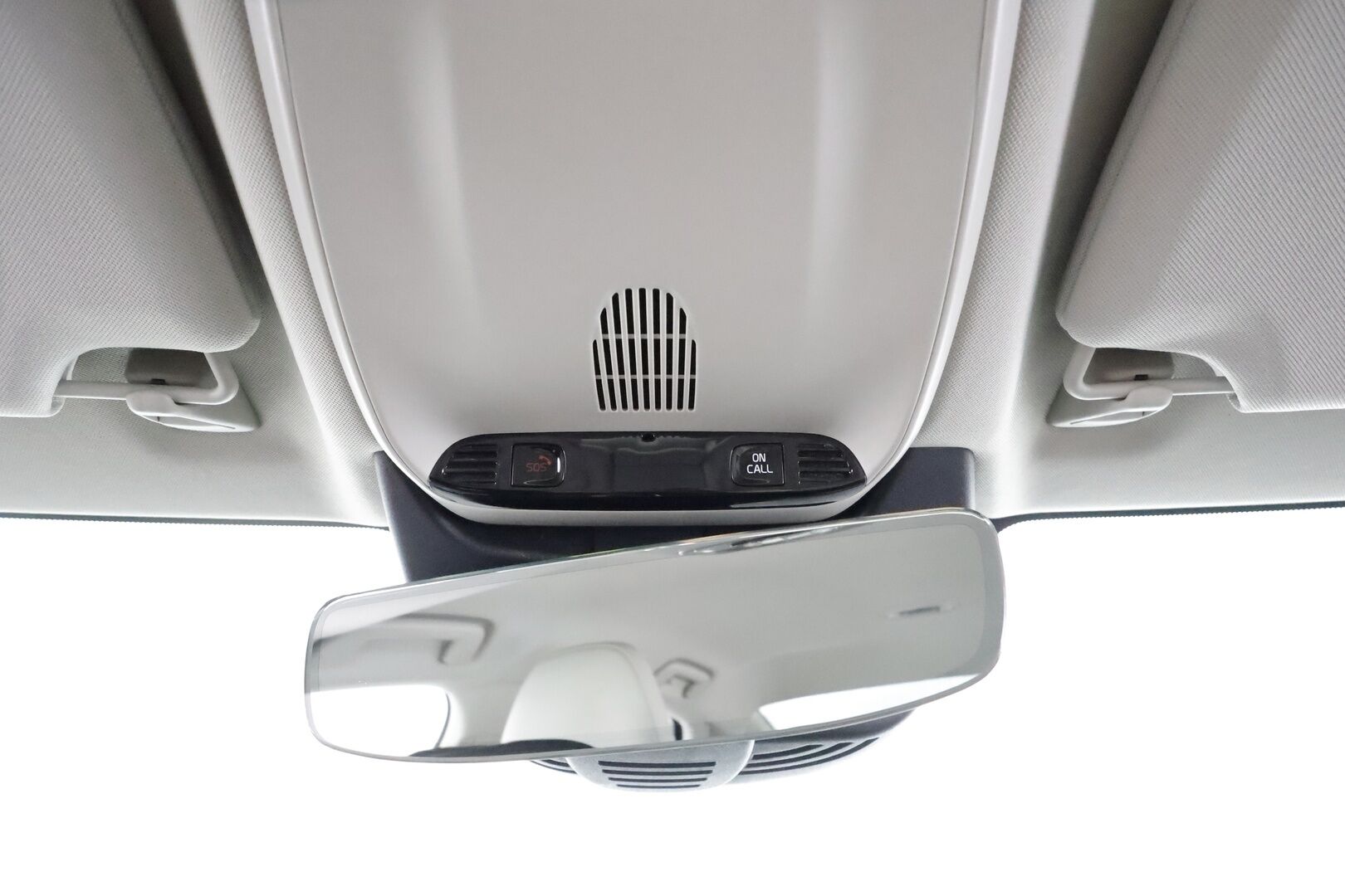 Volvo S90 2017 D5 AWD Inscription aut * Pilot assist / Pa-Lisälämmitin / Koukku / Blis / Muistipenkit / B&W / High level LED * - Merkkihuollettu / Suomi-auto / Kahdet Renkaat