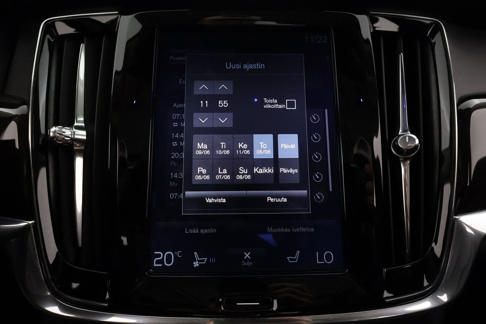 Volvo V90 2017 D5 AWD Inscription * Panorama / B&W / HUD / 360° Kamera / Adapt.Vakkari / Full-LED / Ilmastoidut Sporttinahat Muistilla * - 3,99 % KORKOTARJOUS TÄHÄN AUTOON - Suomi-auto / 2x Renkaat