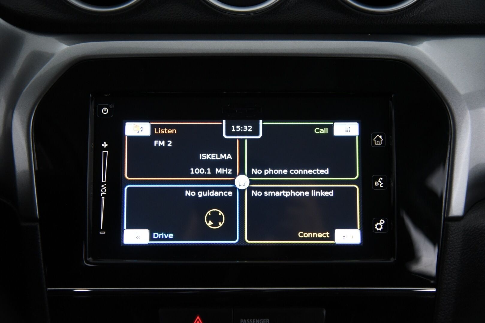 Suzuki Vitara 2016 1,6 VVT 4WD GL+ 5MT / Adapt. vakkari / Navi / P. Kamera / Suomi-auto - LED-lisävalo / Bluetooth