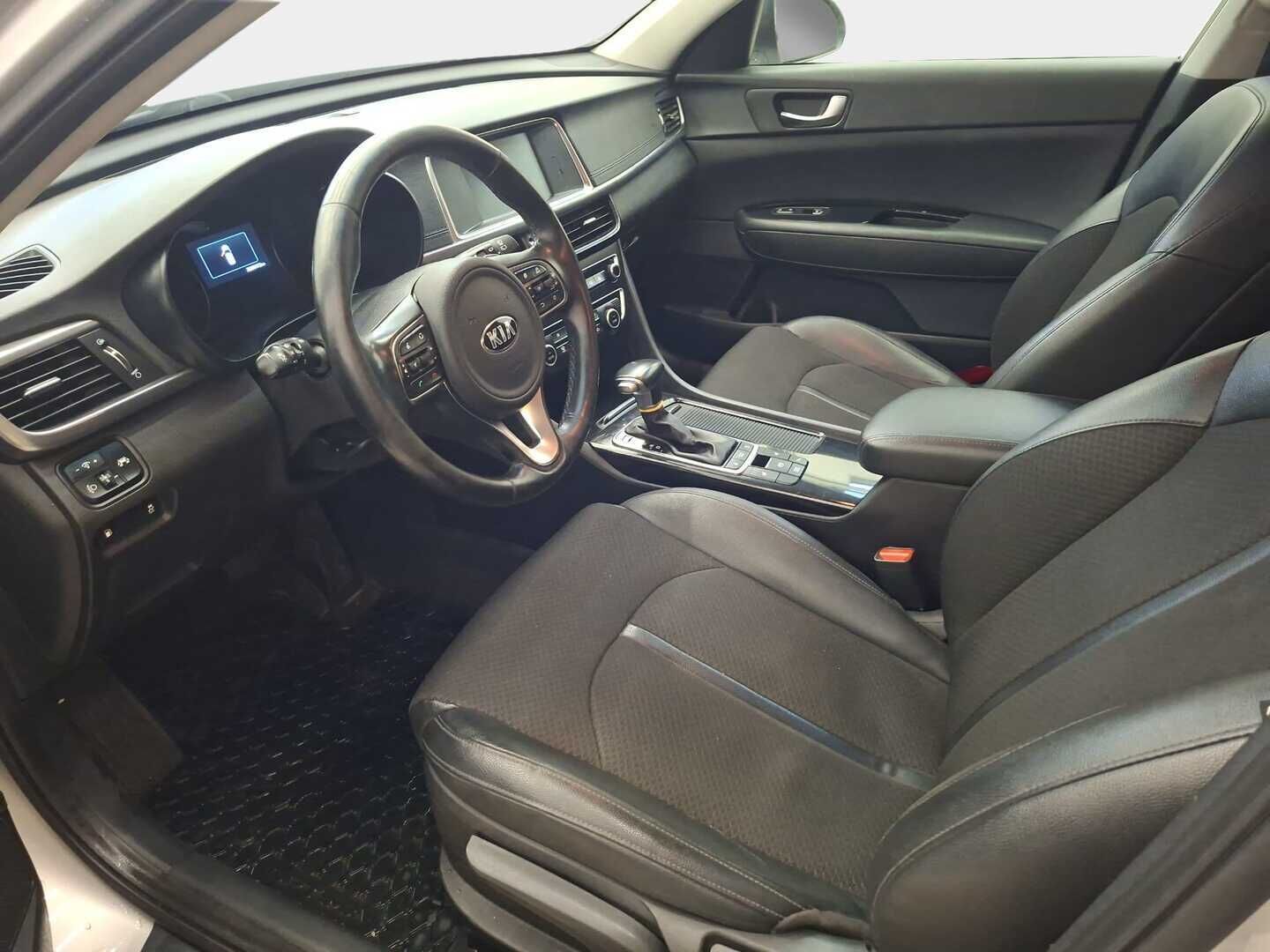 Kia Optima 2017 1,7 CRDi ISG EX SW DCT A/T - Tämä auto myydään HUUTOKAUPAT.COM - KORKO VAIN 3,99 %