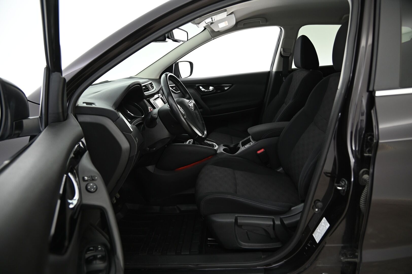Nissan Qashqai 2017 DIG-T 115 N-Connecta 2WD 6M/T E6 * Lohko / Navi / 360 / Keyless / Suomi-auto*