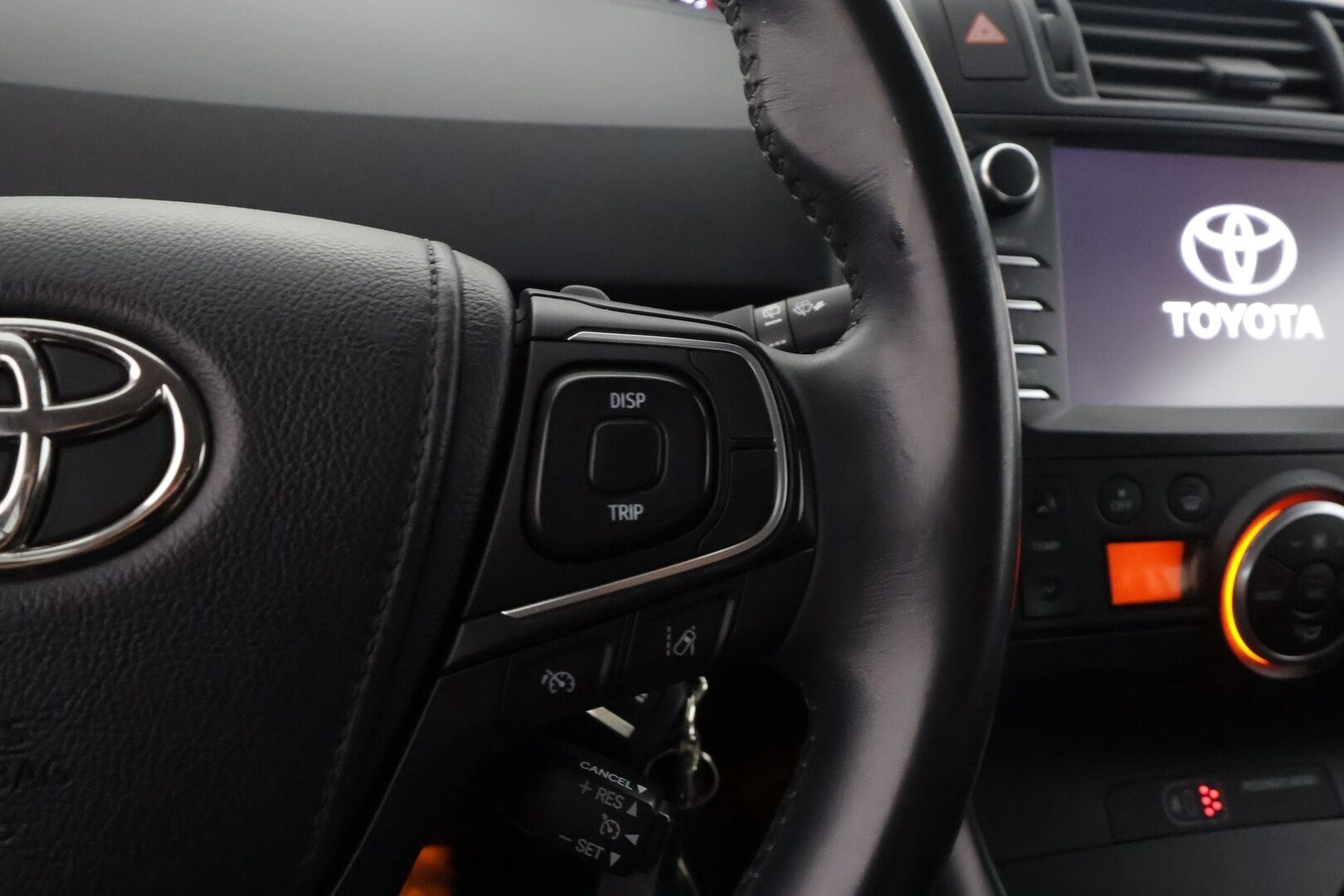 Toyota Verso 2017 1,8 Valvematic Active Edition Multidrive S 7p - | 7-paikkainen | Vakkari | P.kamera ja tutkat | Navi | Lohko+sisälämmitin | Bluetooth | PCS | Kaistavahti | Aut. ilmastointi | 2x renkaat aluin |