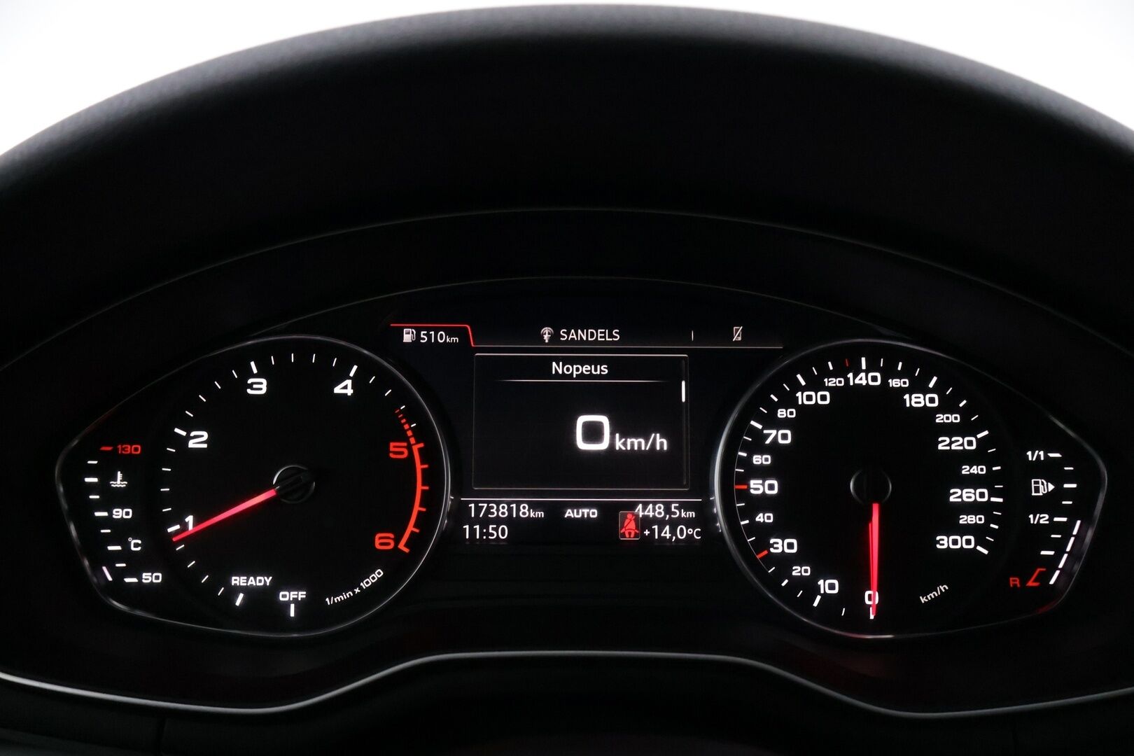 Audi A4 2018 Avant Business 2,0 TDI 110 kW *Webasto / Xenon / Peruutustutka / Koukku / Sähkökontti / Bluetooth* - Juuri katsastettu / Kahdet hyvät renkaat  / Kahdet Audin omat alumiinivanteet / Uusi tuulilasi