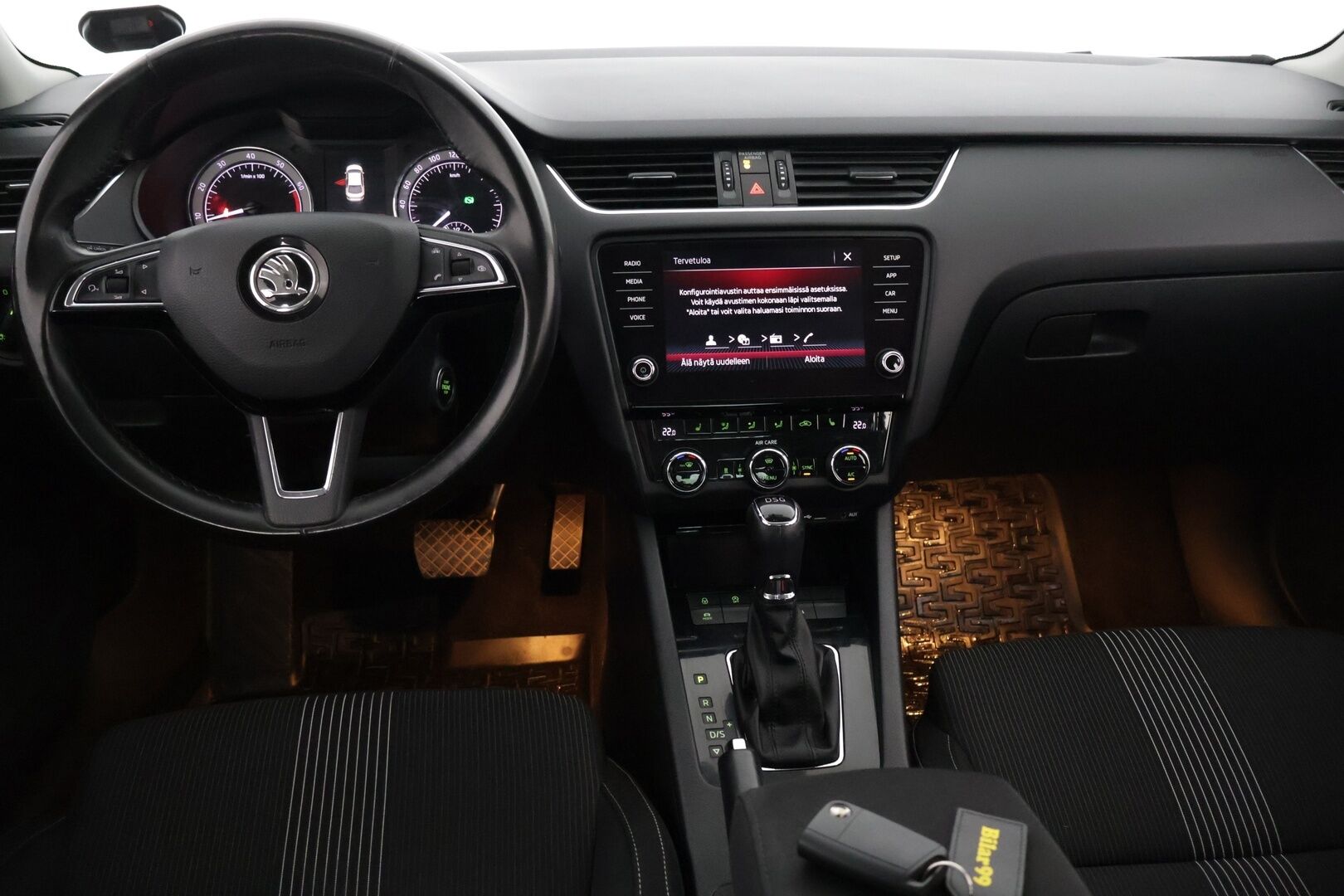 Skoda Octavia 2018 1,4 TSI Style DSG - Webasto | Lämmitettävä tuulilasi | Tutkat | SmartLink | Jakopää tehty!