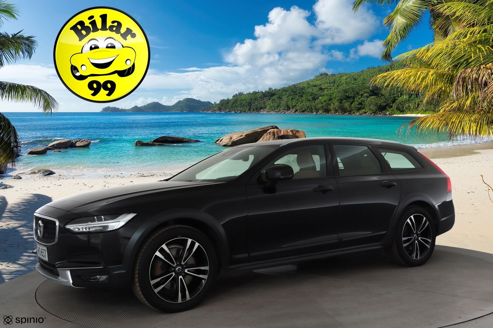 Volvo V90 Cross Country 2018 D4 AWD Pro aut * ACC / P.kamera / Full LED / Koukku / Webasto / Muistipenkit hieronnalla / Navi / KeylessGo / BLIS * - Ilmastoidut ruskeat nahat / Suomi-auto / Kahdet renkaat aluvanteilla