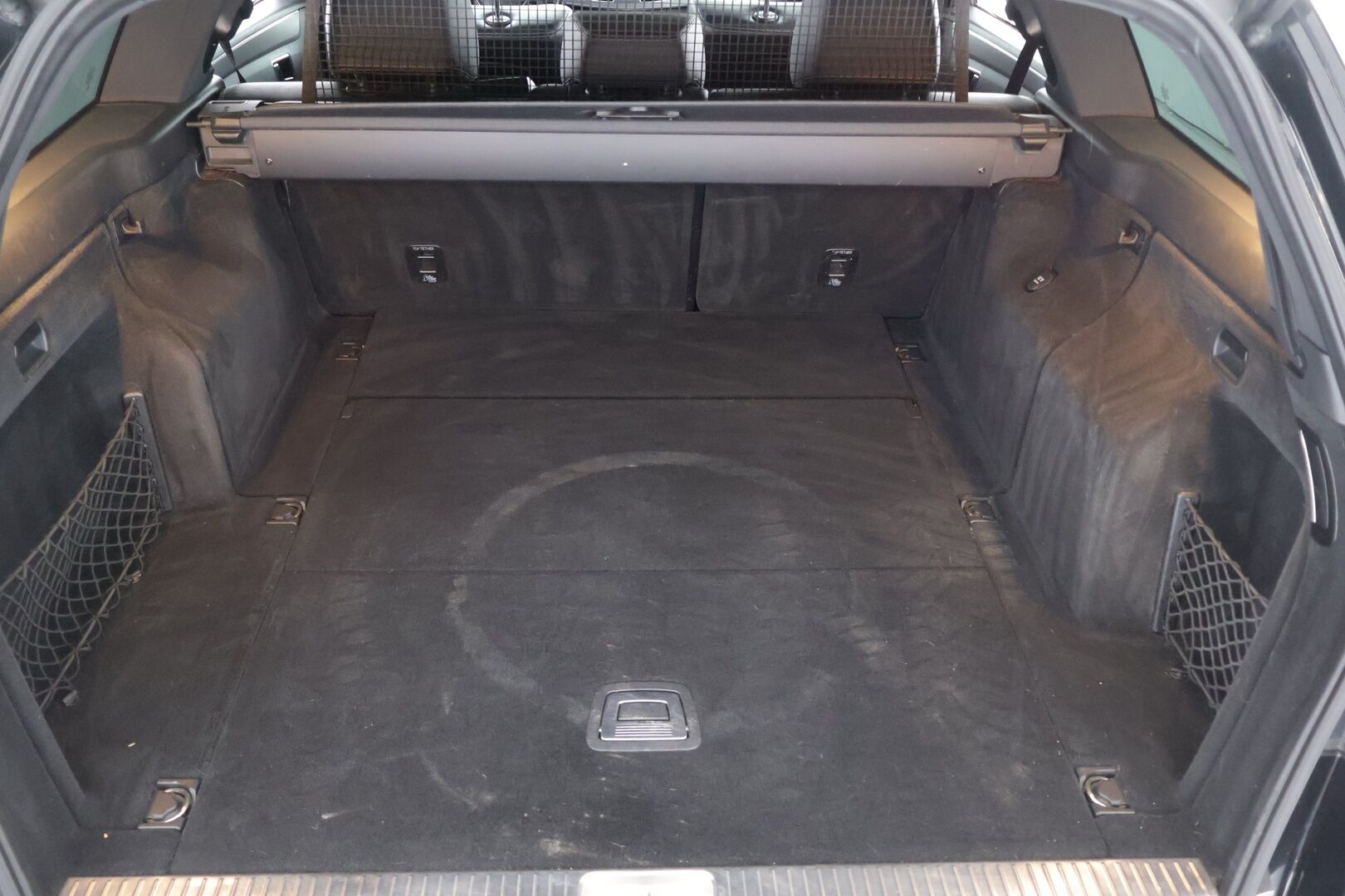 Mercedes-Benz E 2014 E 250 CDI 4MATIC Farmari (AC) - Loistava yksilö | Tutkat | Sähkökontti | Hyvä huoltohistoria | Puoli-nahat | Led | Neliveto 