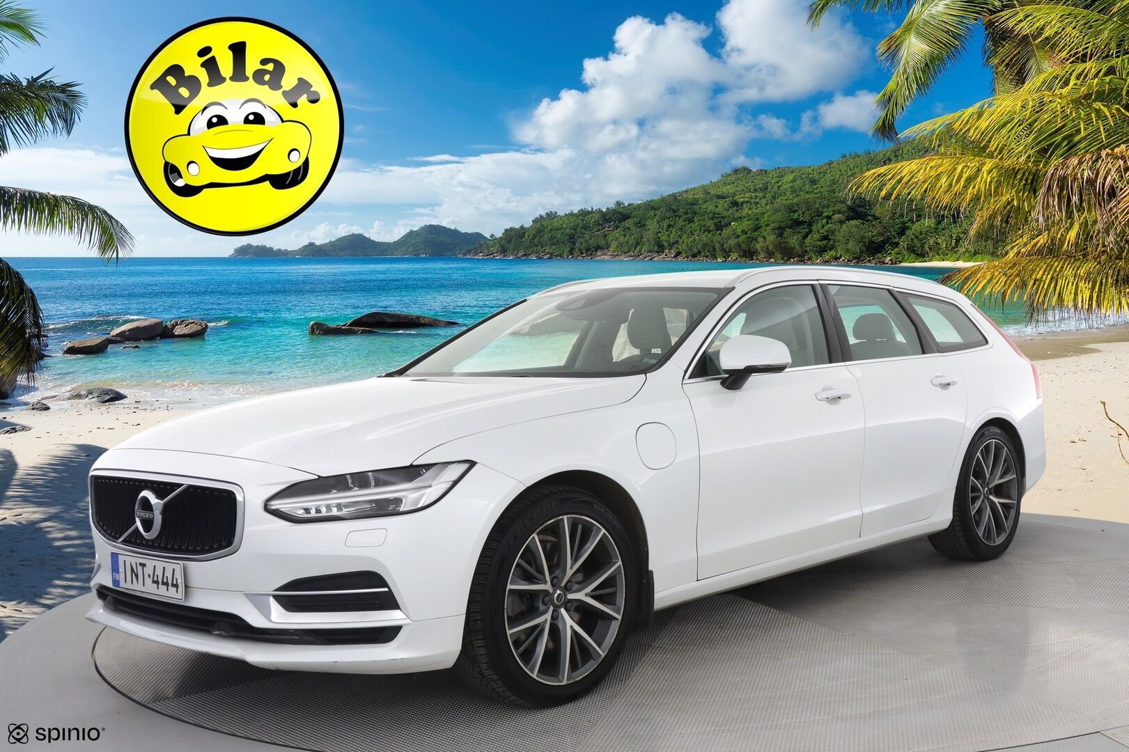 Volvo V90 2017 T8 AWD Momentum aut - | Acc | 2x Renkaat! | Merkkihuollot! | Webasto! | Koukku! | Vaalea Sisusta! | 