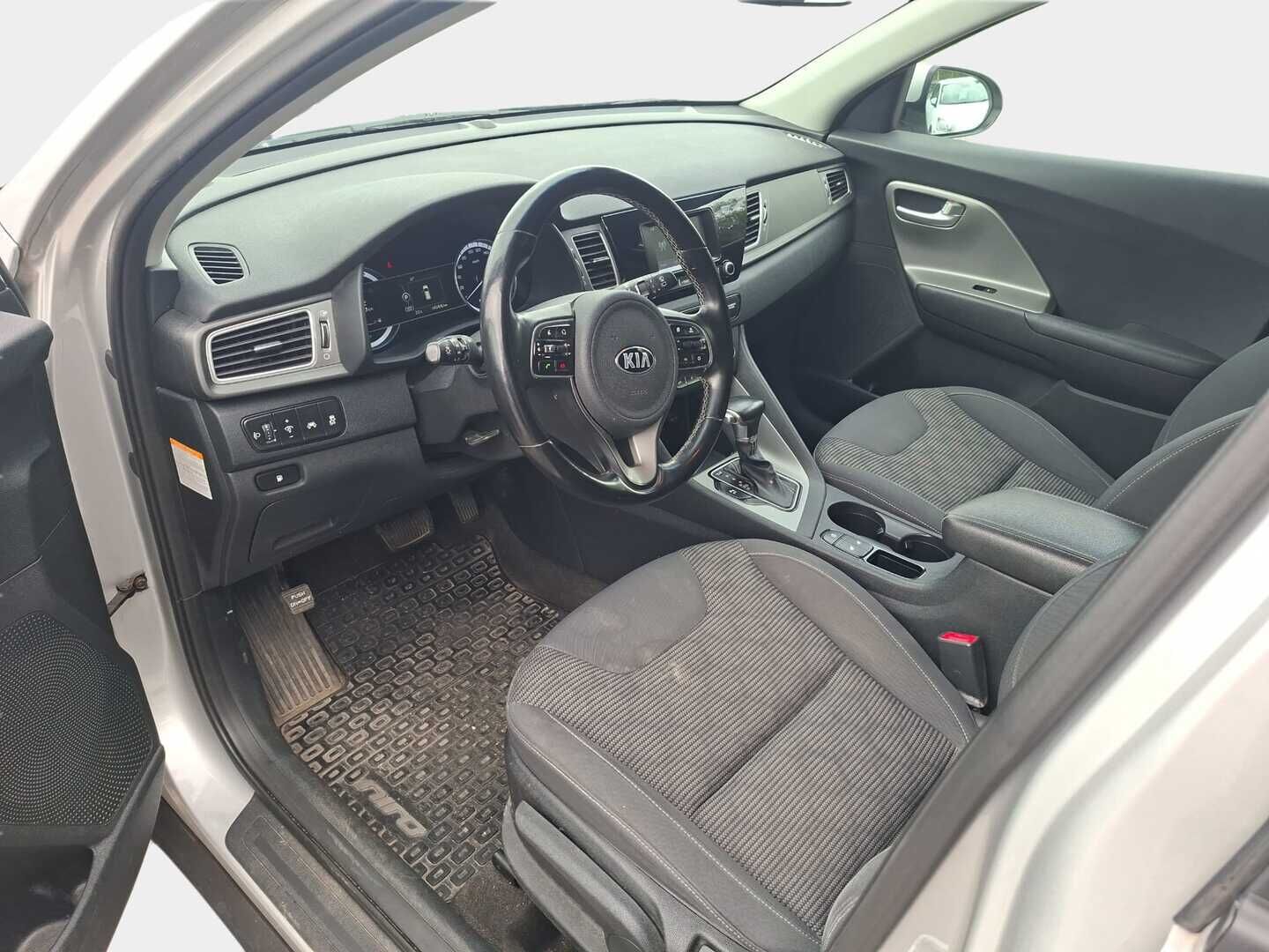 Kia Niro 2017 1,6 GDI Hybrid LX DCT - | Vakionopeudensäädin | LED-ajovalot | KeyLessGo - avaimeton kulku ja käynnistys | Kaistavahti | 
