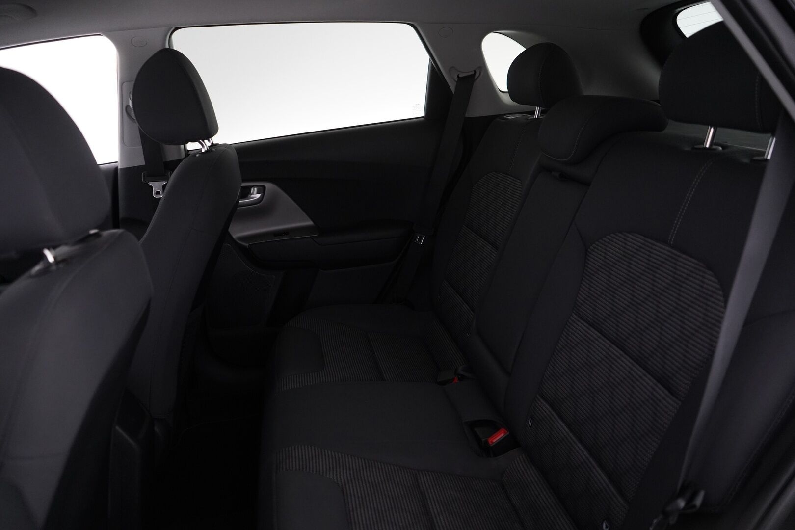 Kia Niro 2018 1,6 GDI Hybrid LX DCT *Lohko+Sisä / Koukku / Kamera / Vakkari / Kaistavahti* - Lohko | Koukku | Kamera | Vakkari | Kaistavahti | Merkkihuollot | Katsastus 04/2027 | Kahdet aluvanteet | Suomi-auto