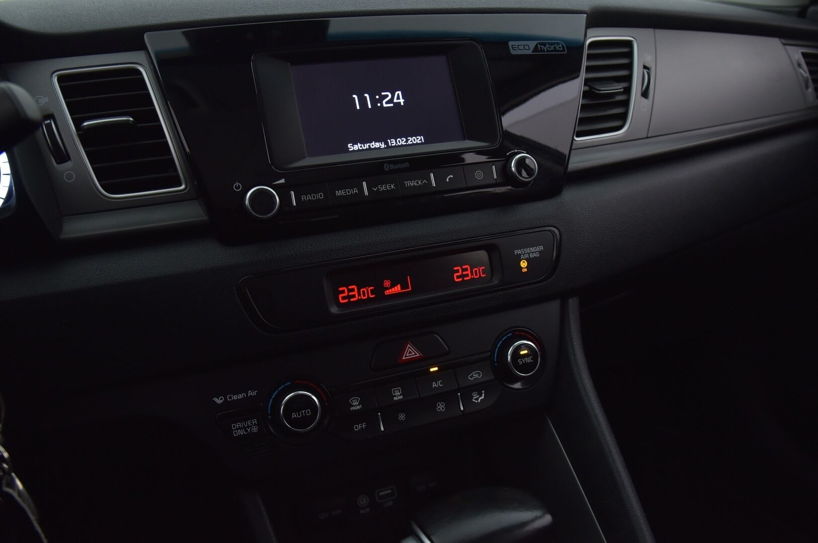 Kia Niro 2017 1,6 GDi Hybrid - | Suomi-auto | Vakkari | P.kamera | Lohkolämmitin |