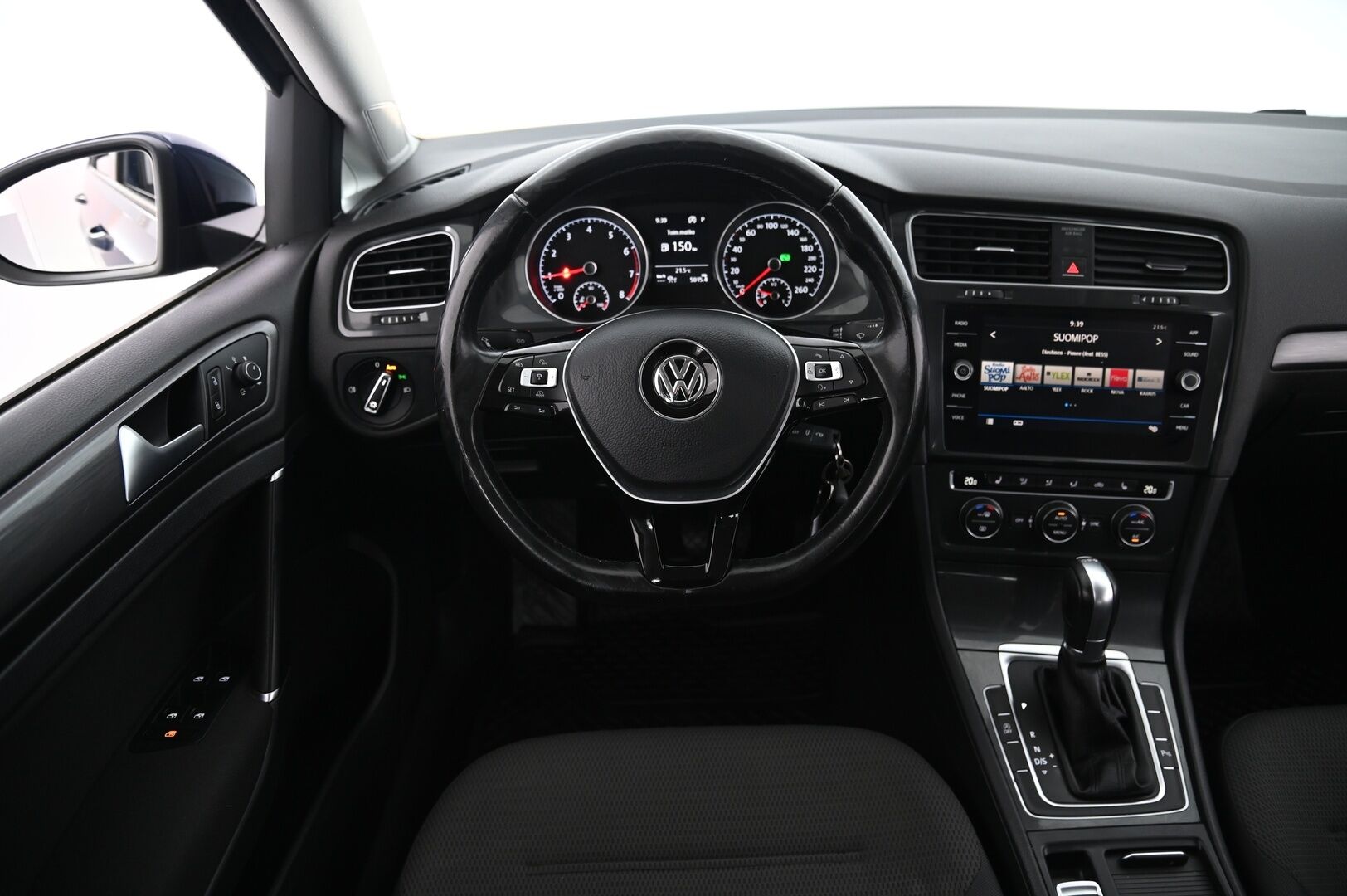 Volkswagen Golf 2018 Variant Comfortline 1,0 TSI 81 kW (110 hv) DSG-automaatti *ACC/  Kamera/  Appconnect/  Lohko* - Autossa 2x hyvät renkaat vanteineen, tutkat eteen ja taakse sekä juuri tehty määräaikashuolto + jakopää