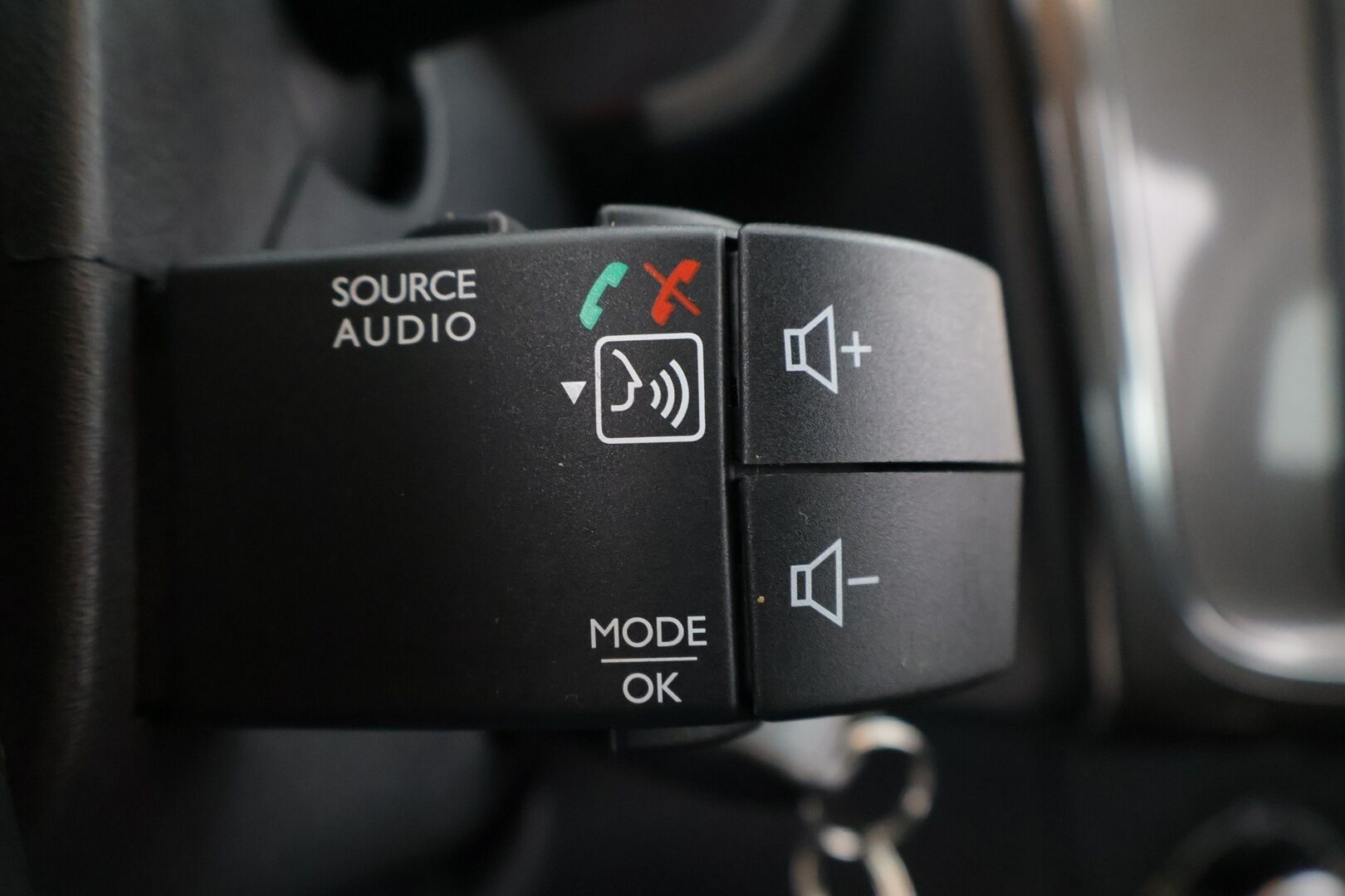 Dacia Sandero 2017 Stepway TCe 90 Easy-R *Juuri huollettu / Vakionopeudensäädin / Bluetooth / 2xrenkaat + vanteet