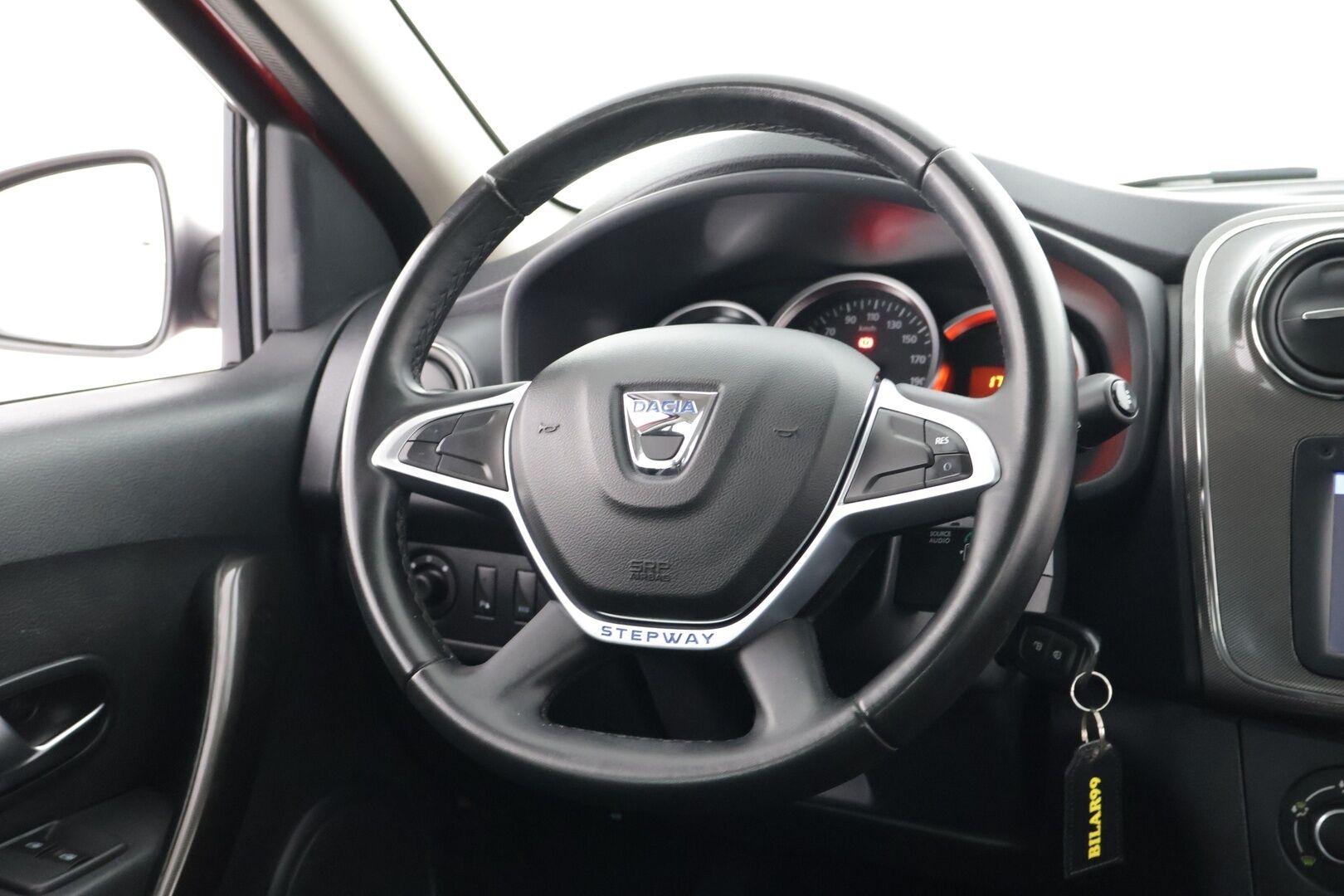 Dacia Sandero 2017 Stepway TCe 90 Easy-R *Juuri huollettu / Vakionopeudensäädin / Bluetooth / 2xrenkaat + vanteet