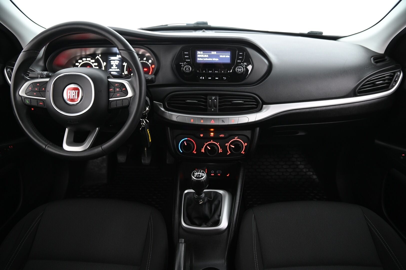 Fiat Tipo 2018 STW 1,4 T-jet 120hv Pop *Lohko / Vakkari / Bluetooth / Lisävalo* - *Suomi-auto / juuri saapunut / Siisti*