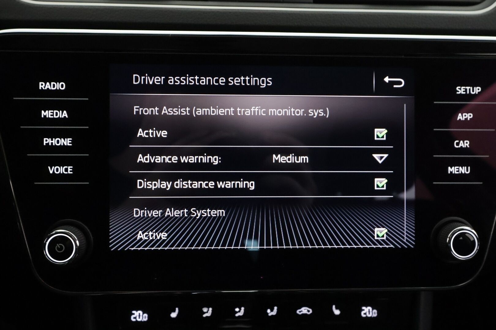 Skoda Superb 2018 1,8 TSI Ambition BusinessLine DSG Autom. - | Vakkari | Webasto | LED | P.tutkat | Navi | Kahdet Renkaat | Suomi-auto | 