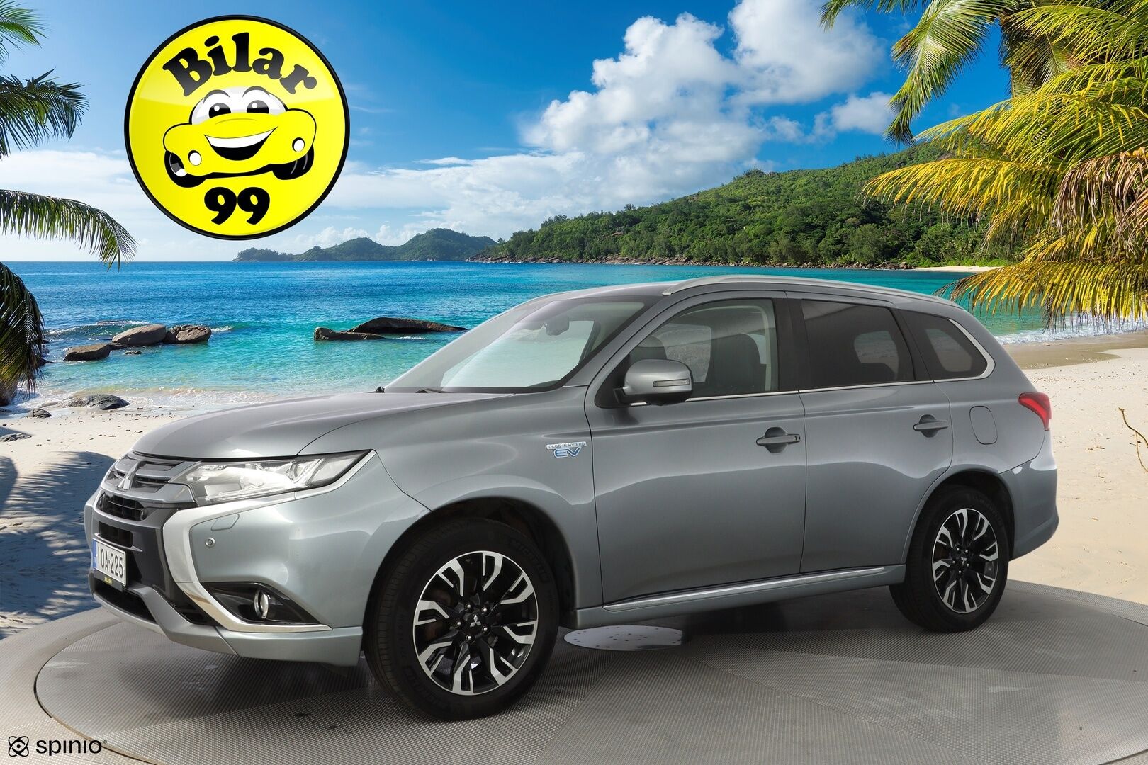 Mitsubishi Outlander PHEV 2016 Instyle Navi Business 4WD 5P * ACC / Rockford Fostage / 360° Kamera / Kattoluukku * - Kahdet renkaat alumiinivantein / Säännöllinen huoltohistoria