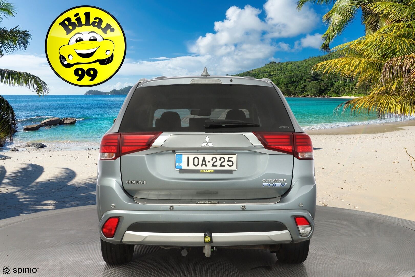 Mitsubishi Outlander PHEV 2016 Instyle Navi Business 4WD 5P * ACC / Rockford Fostage / 360° Kamera / Kattoluukku * - Kahdet renkaat alumiinivantein / Säännöllinen huoltohistoria