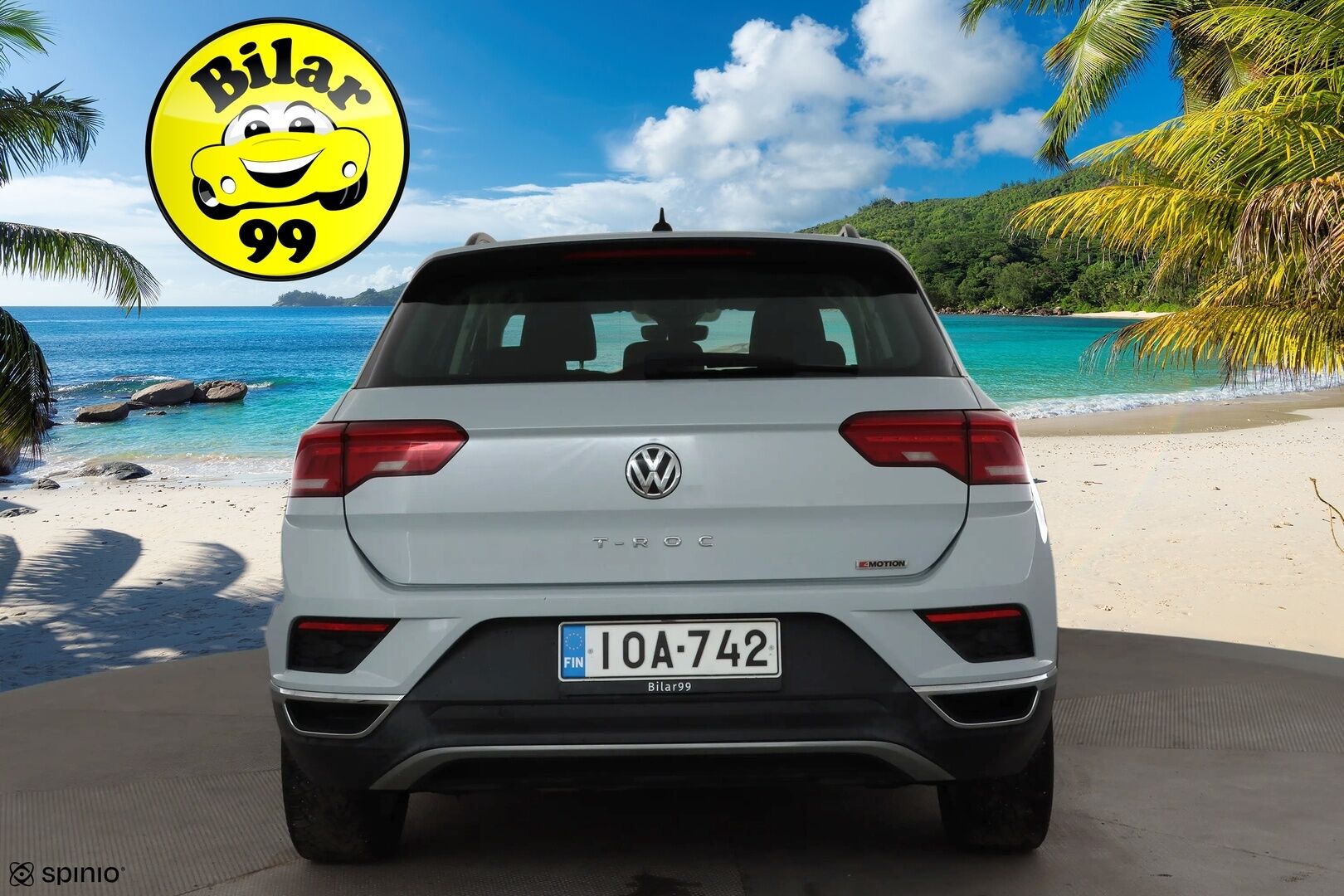 Volkswagen T-Roc 2018 Style 2,0 TDI SCR 110 kW 4MOTION DSG * ACC / P.kamera / Webasto / LED / Kaistavahti * - Suomi-auto / Kahdet renkaat aluvanteilla