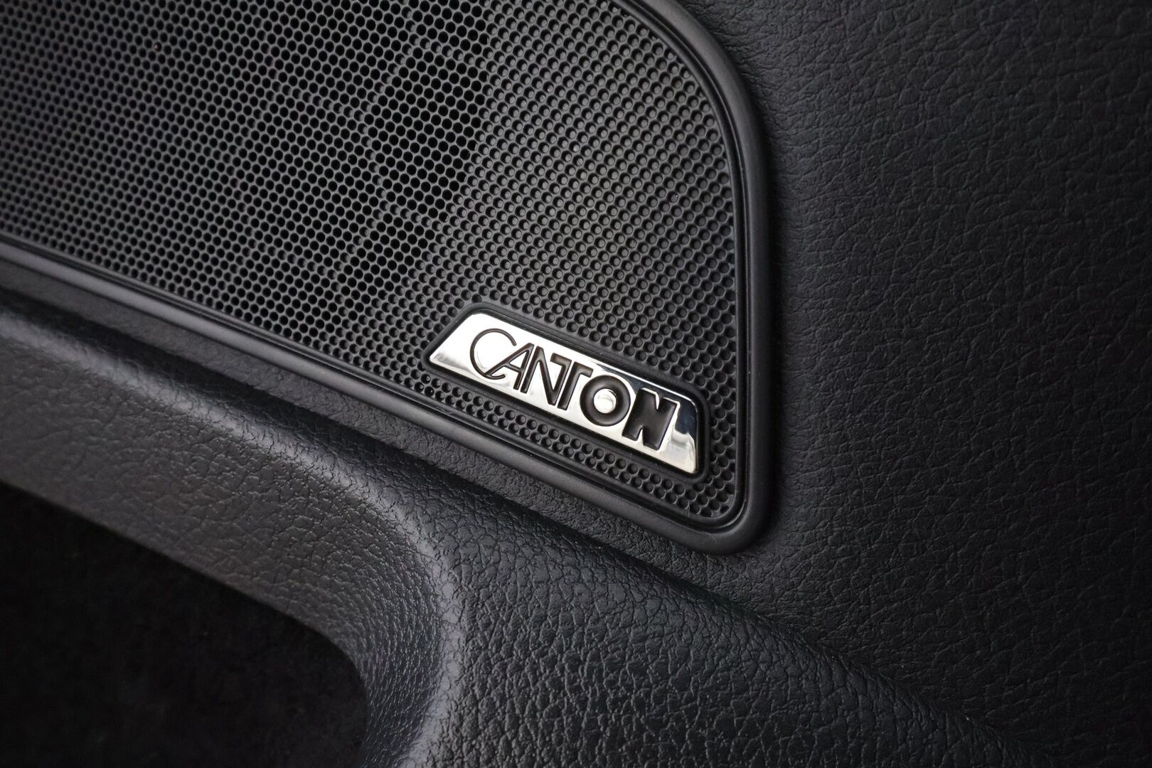 Skoda Superb 2018 2,0 TDI 190 4x4 Style BusinessLine DSG Autom. * ACC / Webasto / Canton / Xenon / Muistipenkki / P.tutkat  * - Merkkihuollettu / Suomi-auto / Kahdet Renkaat - HULLUT AVAJAISHULINAT KORKOTARJOUS 3,29 %