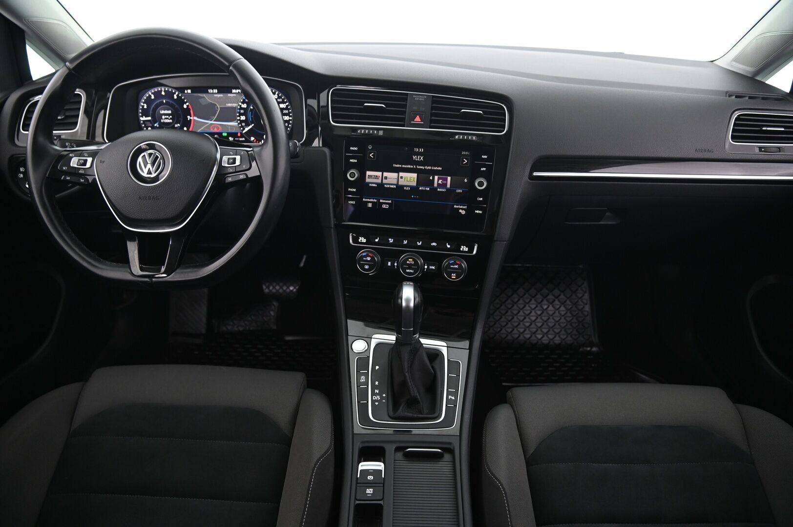 Volkswagen Golf 2018 Variant Highline 1,5 TSI EVO 96 kW (130 hv) BLUEMOTION DSG - ACC | Webasto | Merkkihuollettu | Digimittaristo | Peruutuskamera | Keyless | Navi | AppConnect