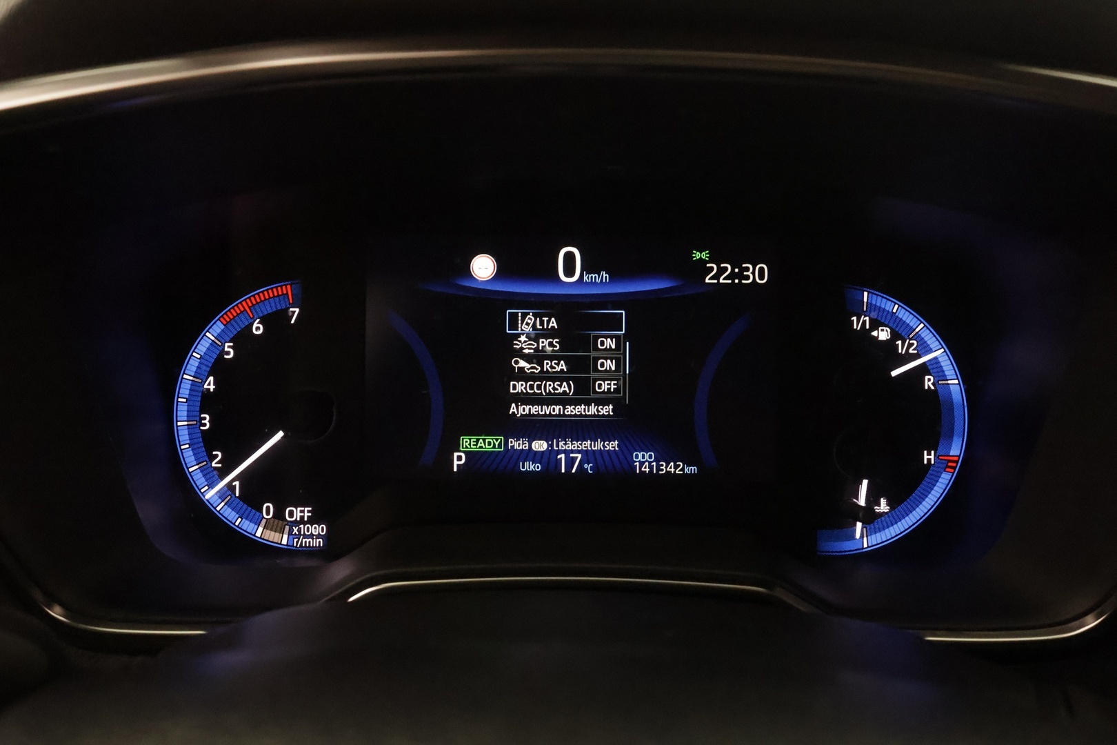 Toyota Corolla 2020 Touring Sports 1,8 Hybrid Active Edition - | ACC | LED | P.Kamera | Kaistavahti | Navi | Keyless | Suomi-auto | Kahdet renkaat |