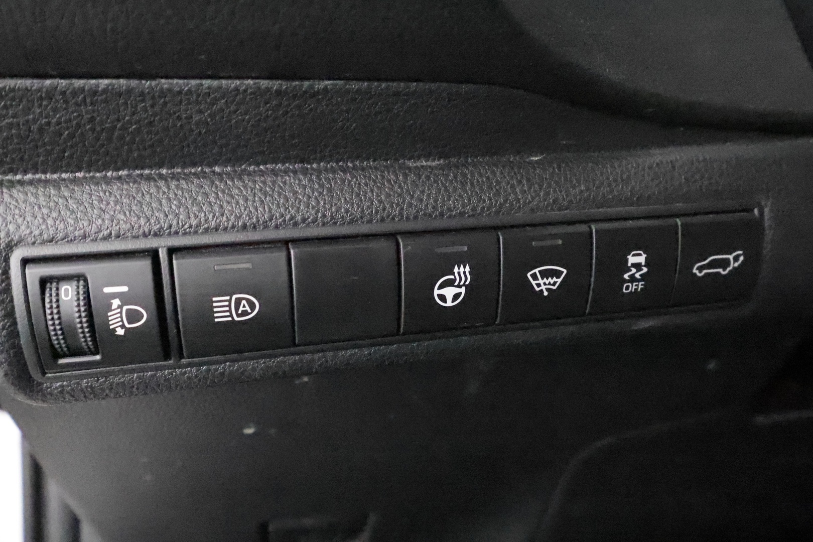Toyota Corolla 2020 Touring Sports 1,8 Hybrid Active Edition - | ACC | LED | P.Kamera | Kaistavahti | Navi | Keyless | Suomi-auto | Kahdet renkaat |