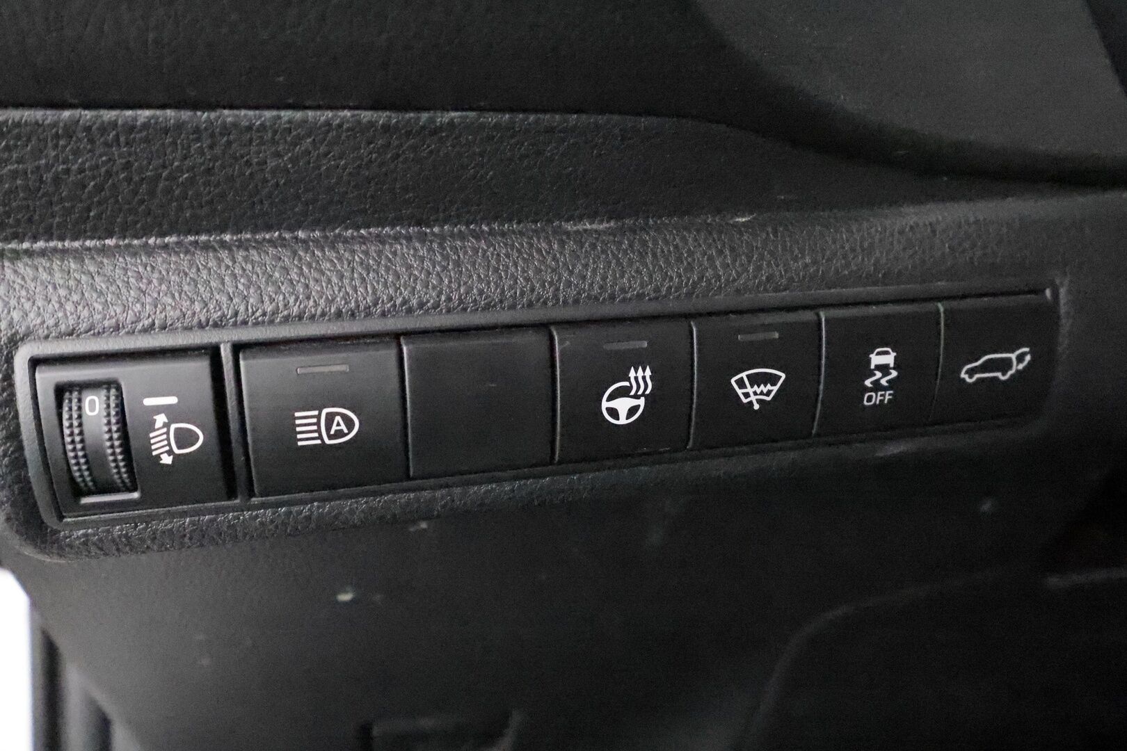 Toyota Corolla 2020 Touring Sports 1,8 Hybrid Active Edition - | ACC | LED | P.Kamera | Kaistavahti | Navi | Keyless | Suomi-auto | Kahdet renkaat |