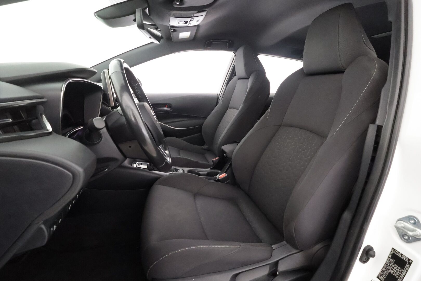 Toyota Corolla 2020 Touring Sports 1,8 Hybrid Active Edition - | ACC | LED | P.Kamera | Kaistavahti | Navi | Keyless | Suomi-auto | Kahdet renkaat |
