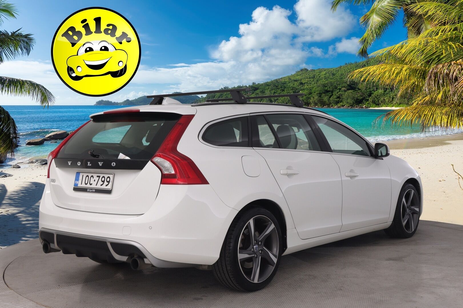 Volvo V60 2012 T3 R-Design - Huippusiisti | Lohko | Vakkari | BT | Kattokaiteet | 2x renkaat aluvanteilla