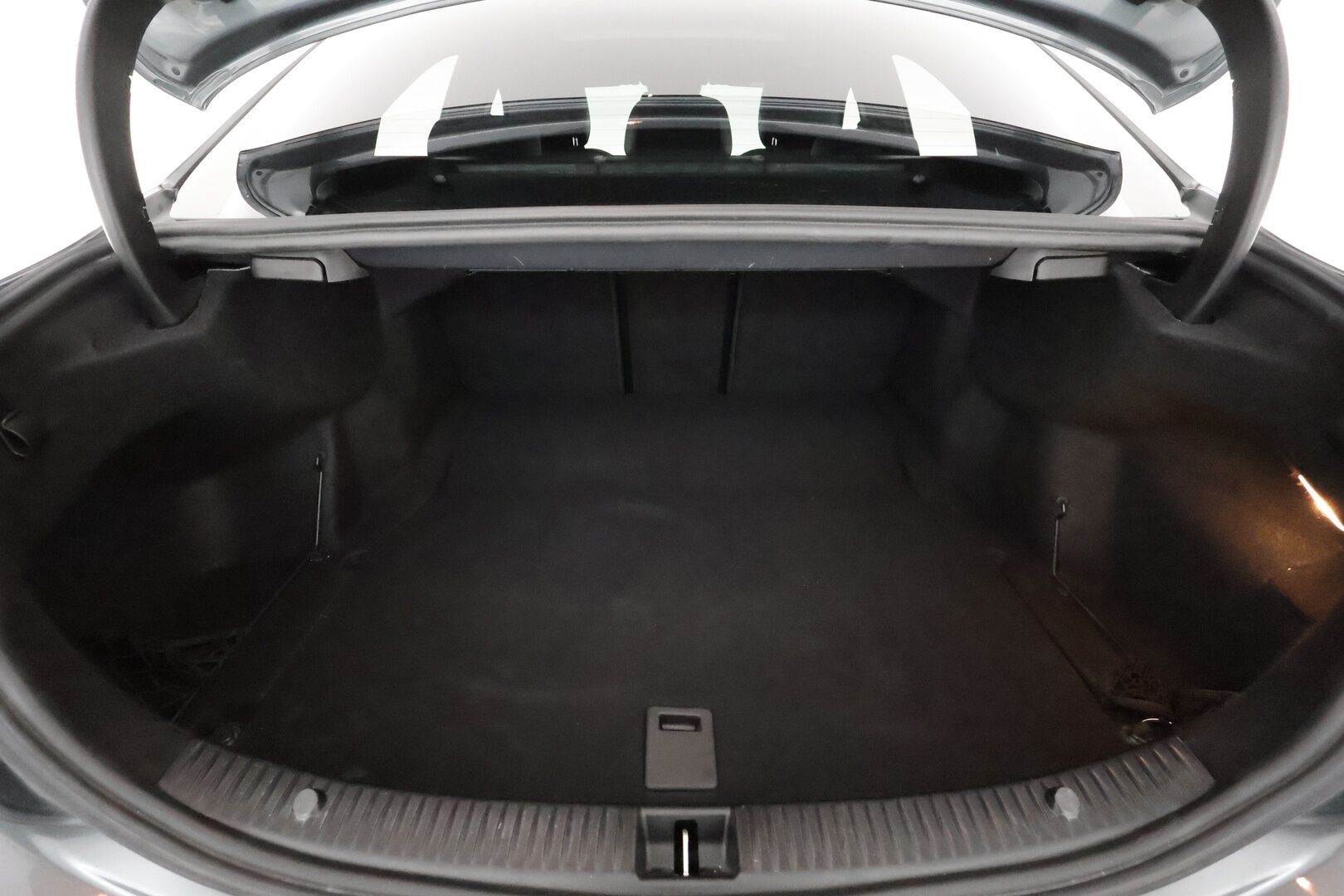 Mercedes-Benz C 2018 220 d A AMG Premium Edition - Webasto / Burmester / Panorama / LED High Performance / Nahkasisusta / Comand Navi / Tulossa Tampereelle!