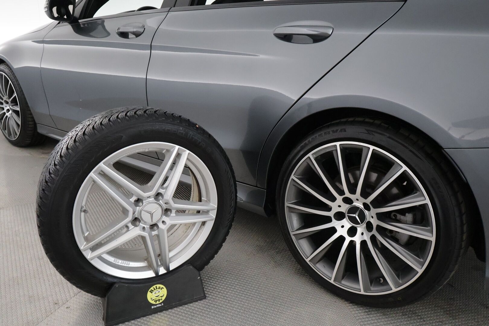 Mercedes-Benz C 2018 220 d A AMG Premium Edition - Webasto / Burmester / Panorama / LED High Performance / Nahkasisusta / Comand Navi / Tulossa Tampereelle!