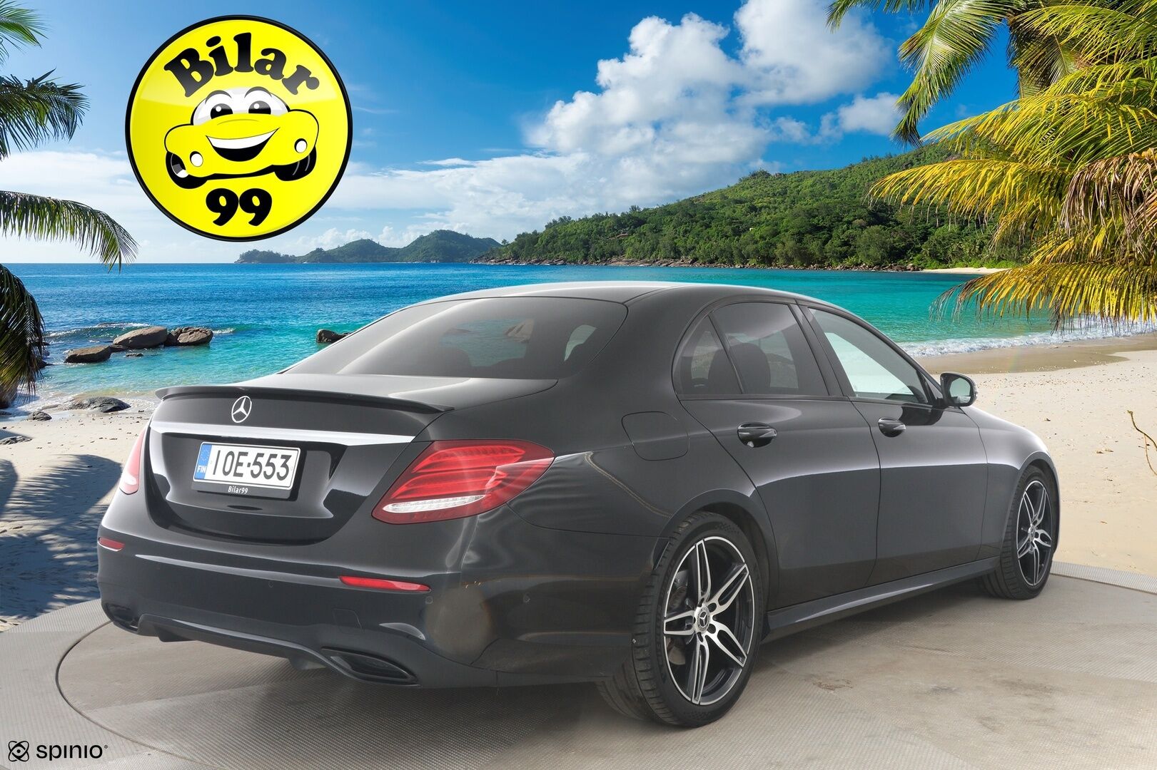 Mercedes-Benz E 2017 220 d AMG Sedan  **Kamera / Kattoluukku / Nahka-Alcantra / Ambient- valot** - Kahdet hyvät renkaat ja hyvä huoltohistoria / Lohko sisähaaralla / Navigointi