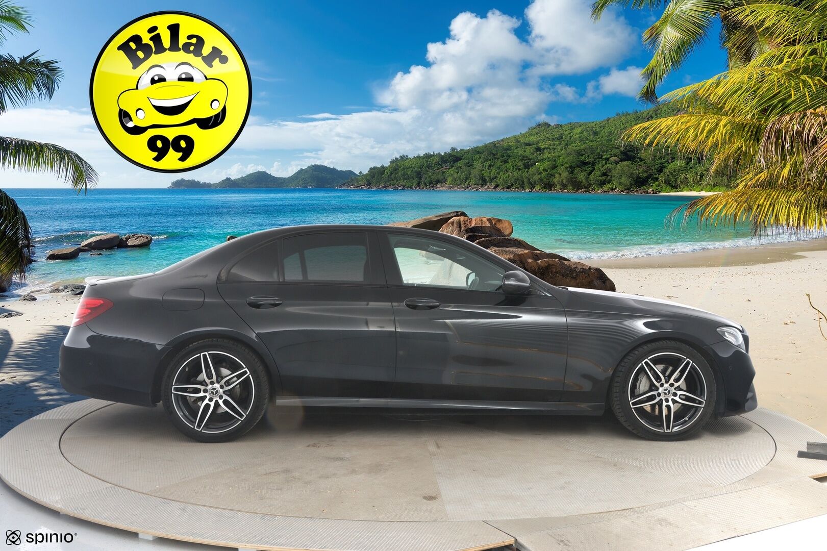 Mercedes-Benz E 2017 220 d AMG Sedan  **Kamera / Kattoluukku / Nahka-Alcantra / Ambient- valot** - Kahdet hyvät renkaat ja hyvä huoltohistoria / Lohko sisähaaralla / Navigointi