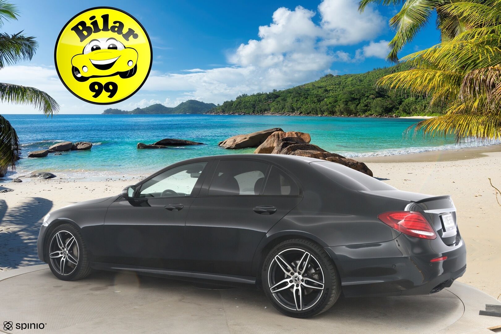 Mercedes-Benz E 2017 220 d AMG Sedan  **Kamera / Kattoluukku / Nahka-Alcantra / Ambient- valot** - Kahdet hyvät renkaat ja hyvä huoltohistoria / Lohko sisähaaralla / Navigointi